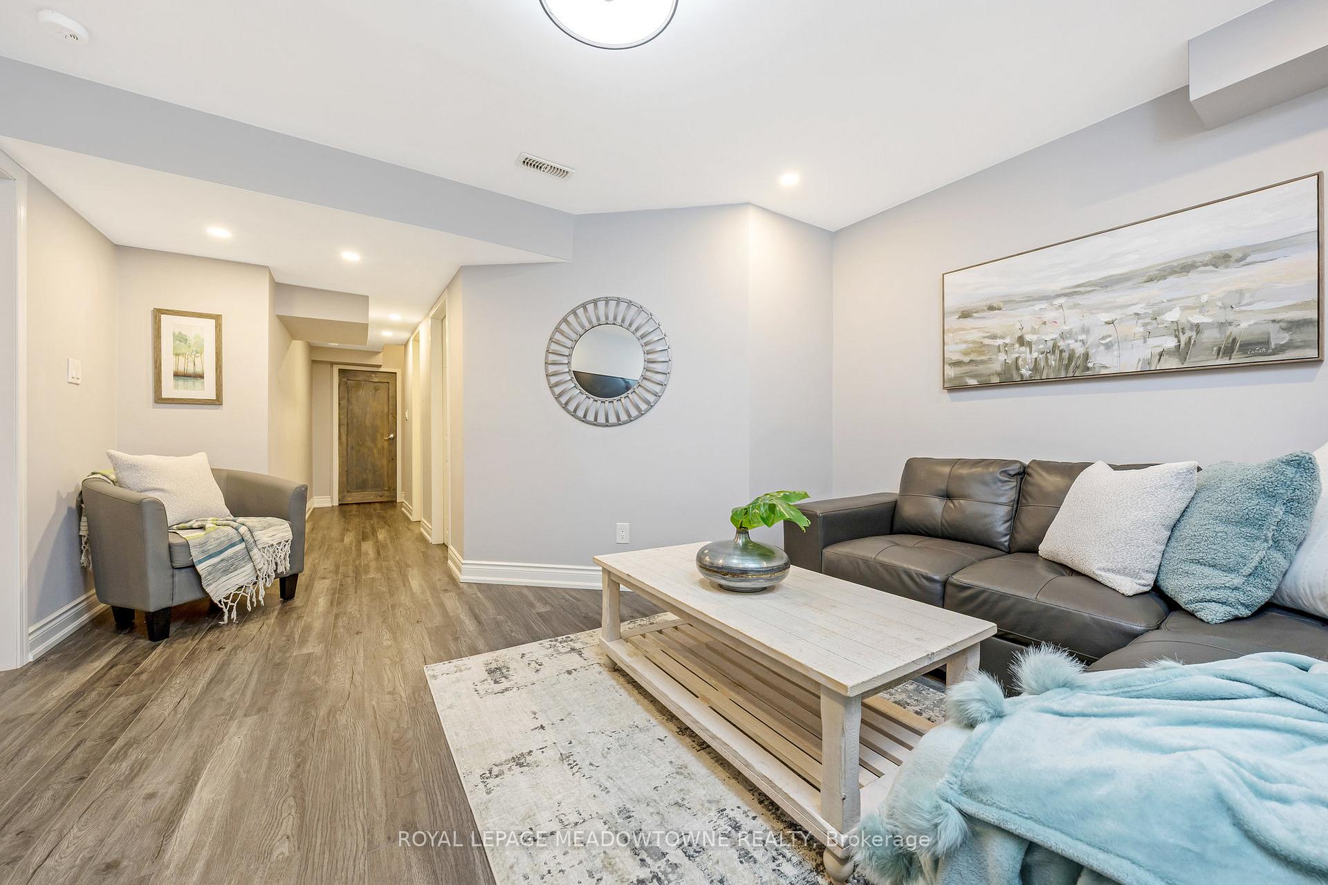 Photo 35 of 307 Yates Drive, Milton, Coates — HOMEH