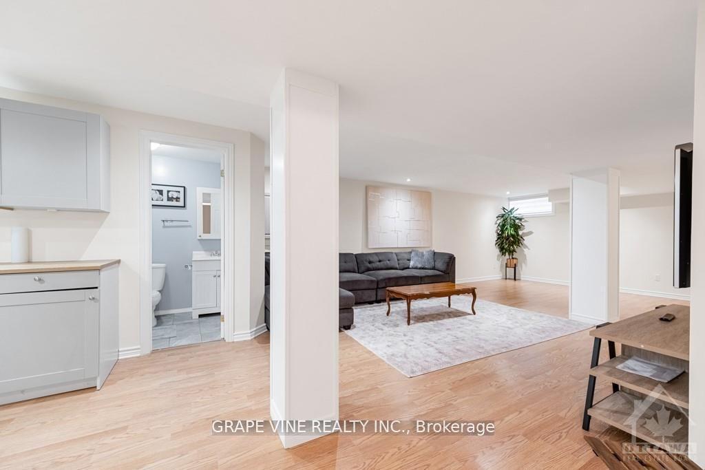 Photo 23 of 109 Shirley'S Brook Drive, Ottawa, Kanata - Morgan's Grant/South March — HOMEH