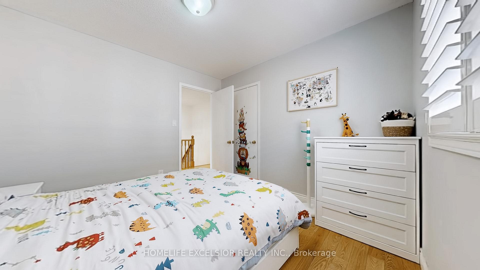 Photo 35 of 36 Cashmere Crescent, Markham, Milliken Mills East — HOMEH
