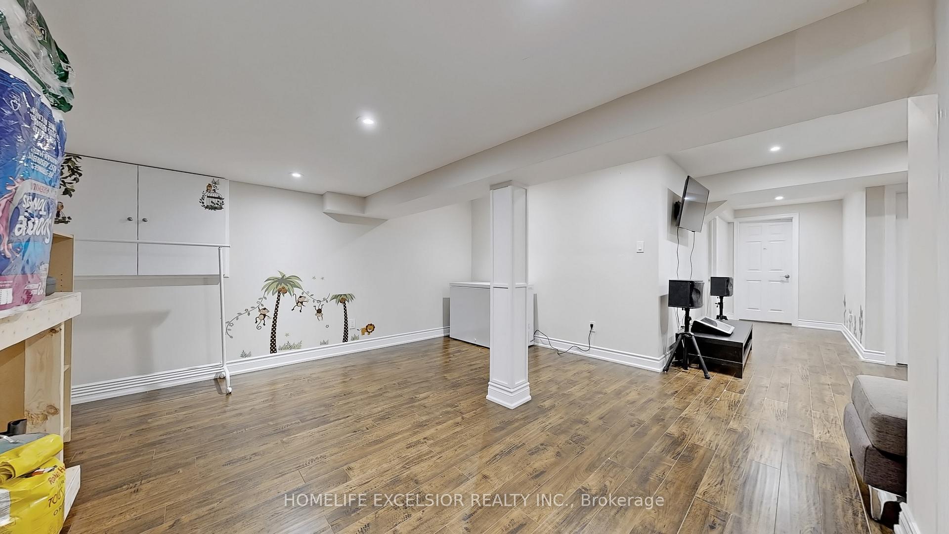 Photo 39 of 36 Cashmere Crescent, Markham, Milliken Mills East — HOMEH