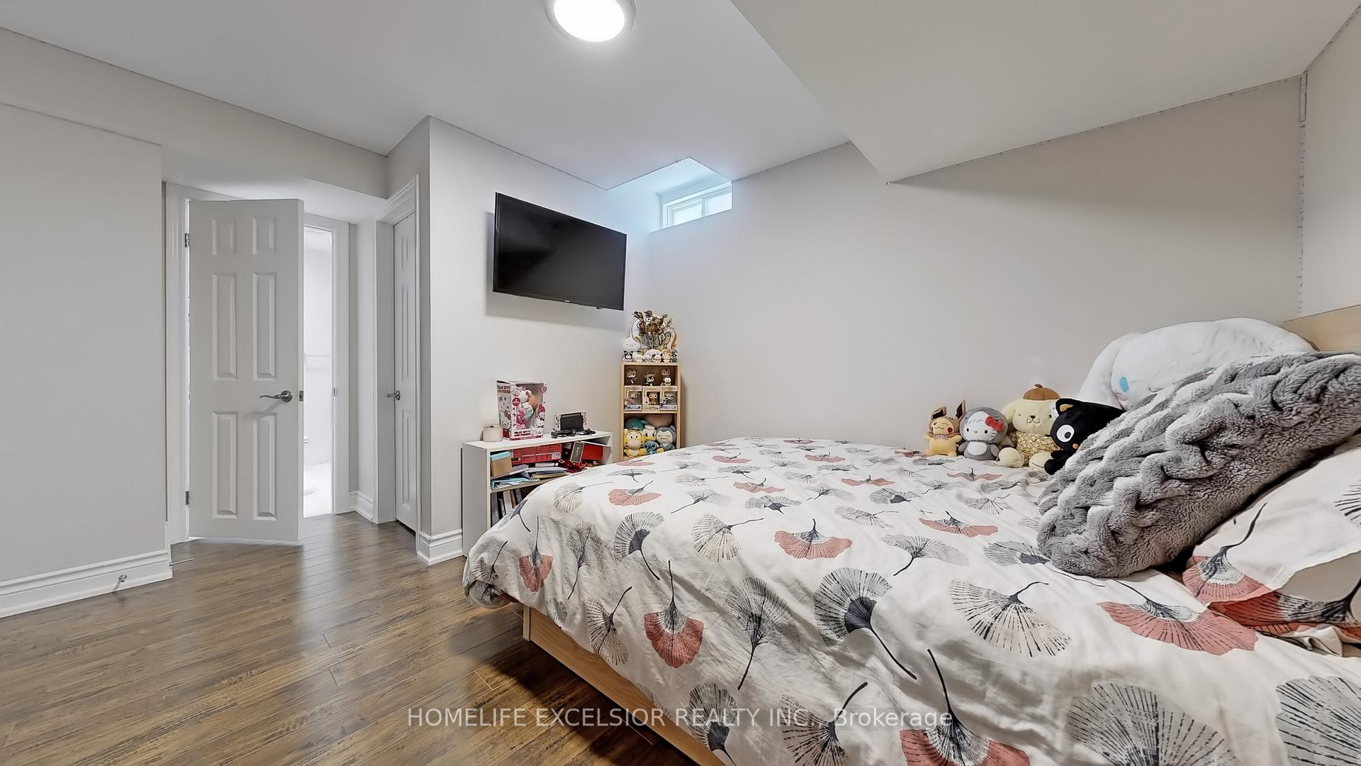 Photo 40 of 36 Cashmere Crescent, Markham, Milliken Mills East — HOMEH