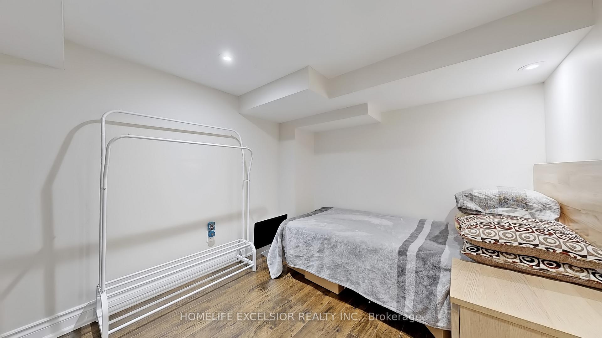 Photo 46 of 36 Cashmere Crescent, Markham, Milliken Mills East — HOMEH