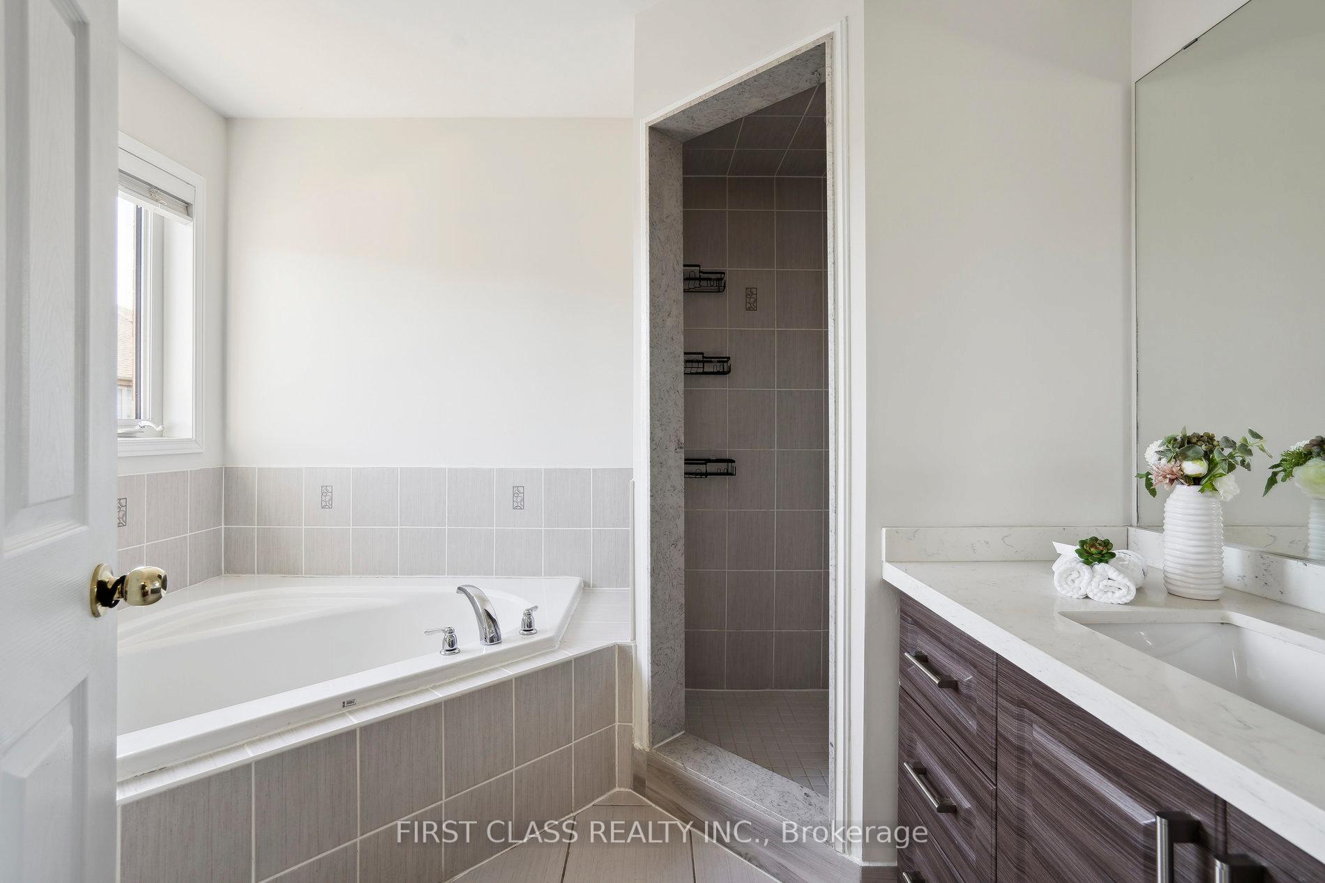 Photo 22 of 19 Jackson Eli Way, Markham, Cedarwood — HOMEH