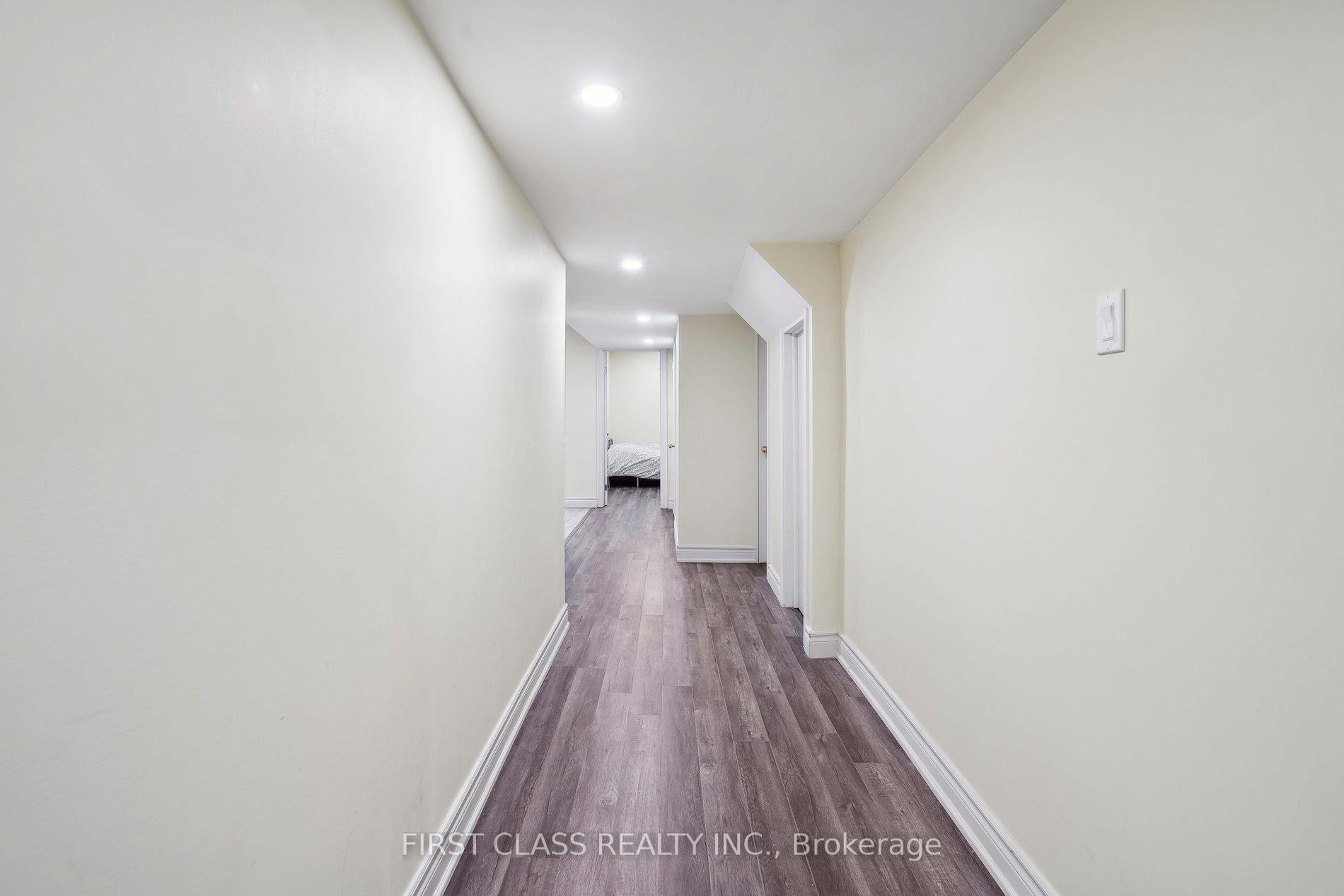 Photo 35 of 19 Jackson Eli Way, Markham, Cedarwood — HOMEH