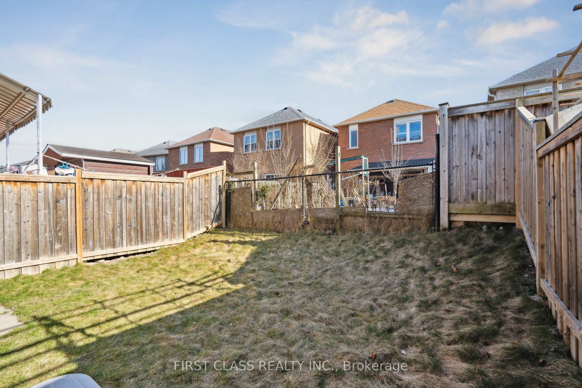 Photo 44 of 19 Jackson Eli Way, Markham, Cedarwood — HOMEH