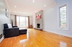 Photo 6 of 65 Foxglove Court, Markham, Unionville — HOMEH