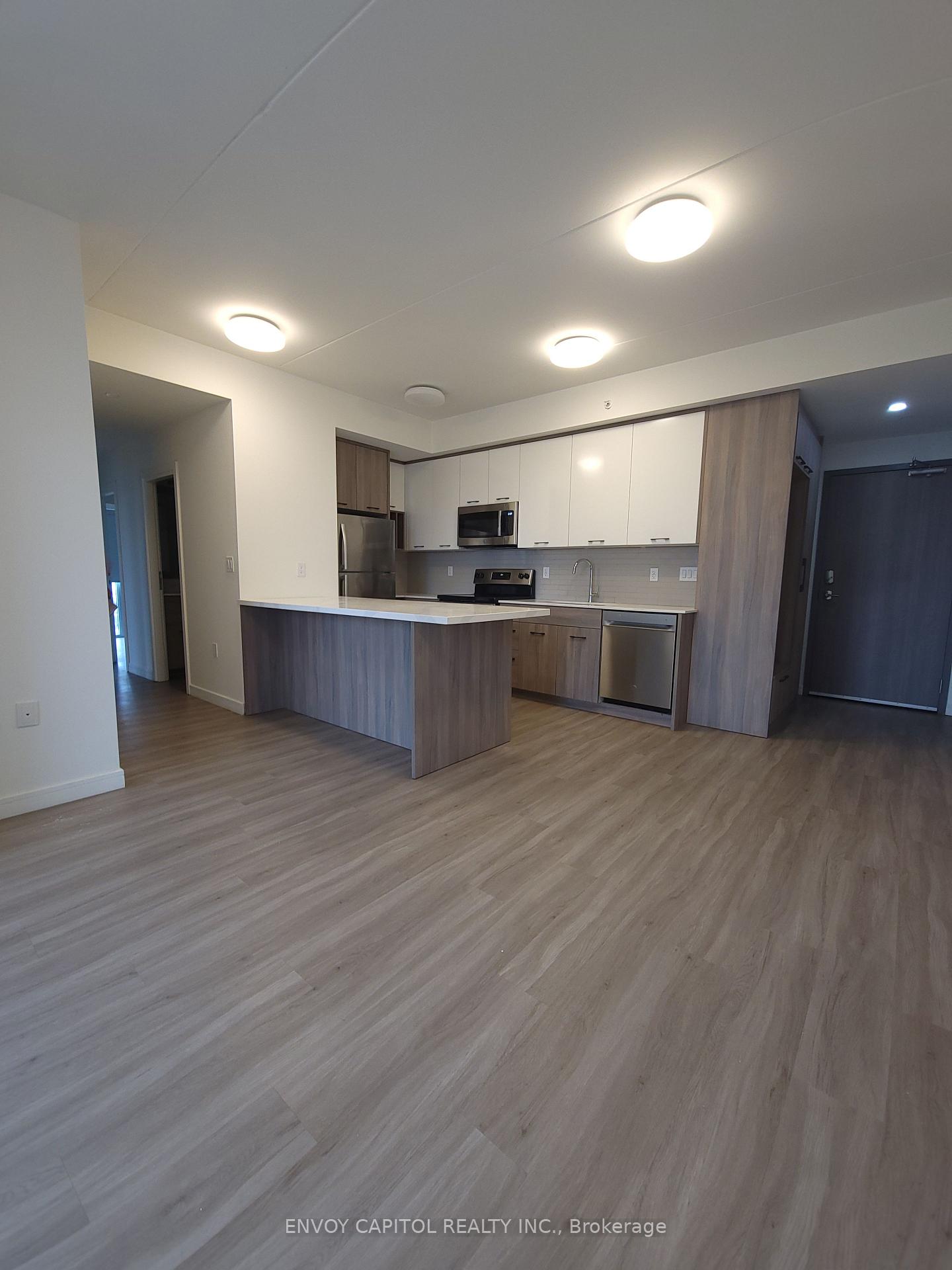 Photo 2 of Unit 2008, 49 Walnut Street S, Hamilton, Corktown — HOMEH