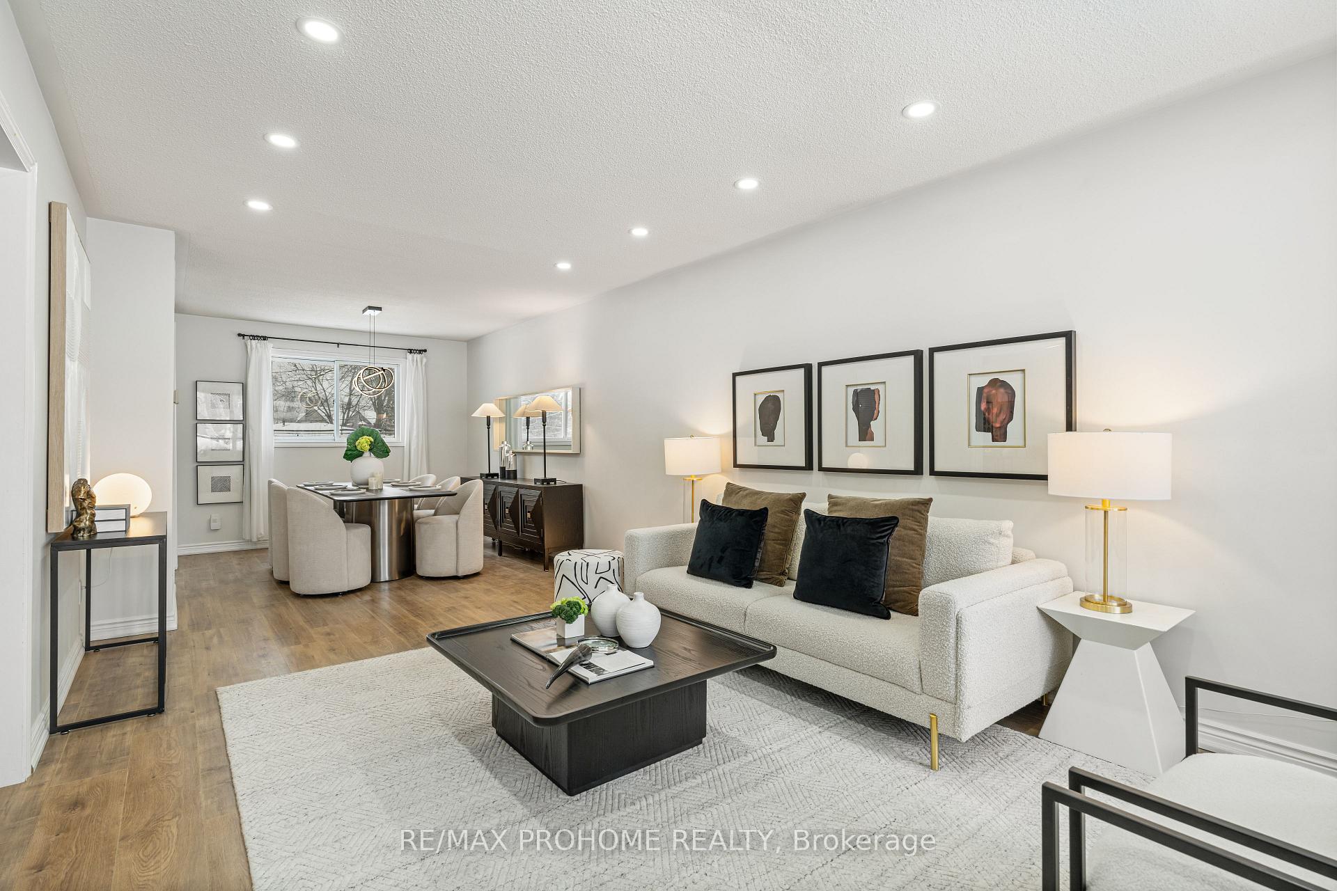Photo 11 of 7 Shadbolt Court, Markham, Unionville — HOMEH