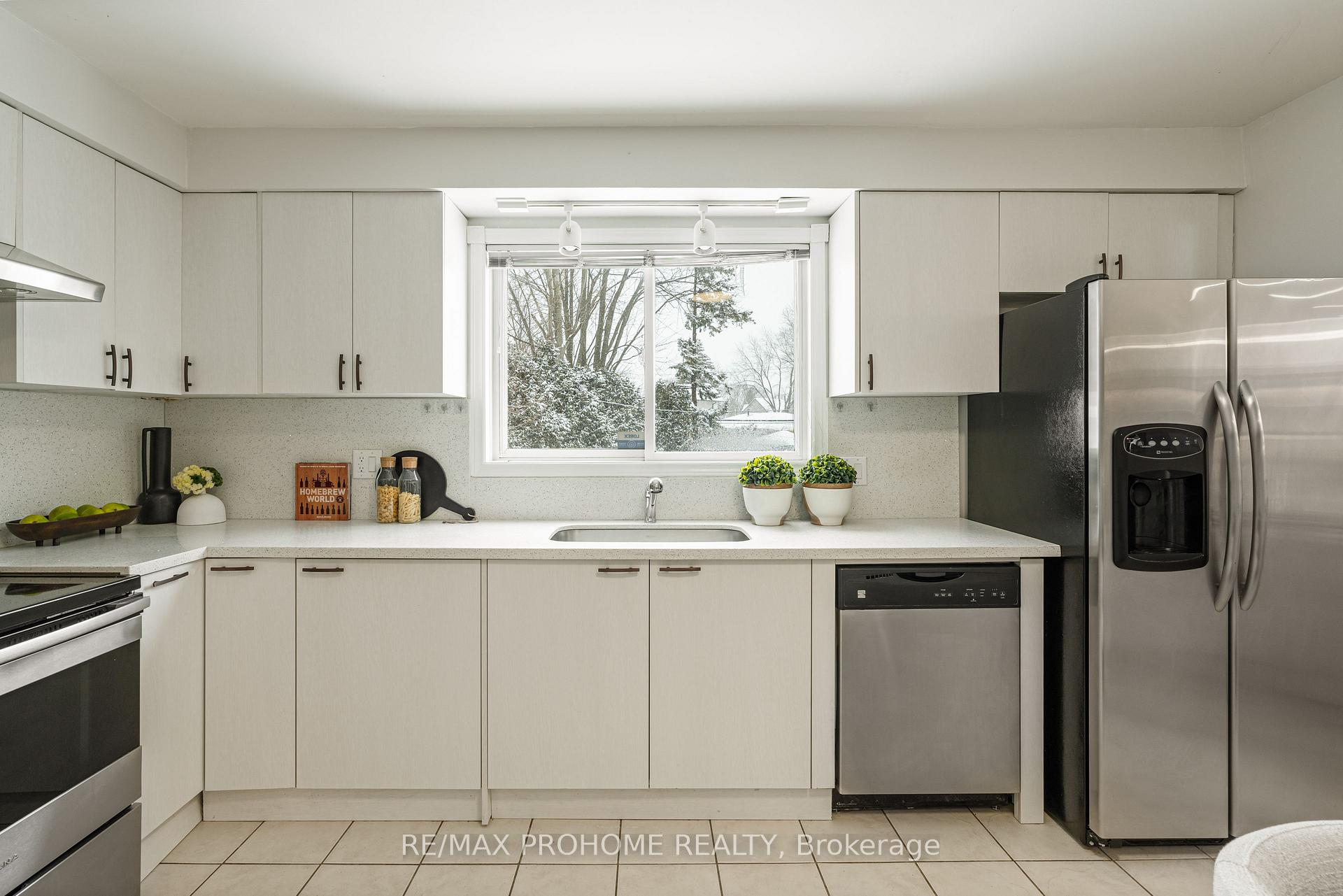 Photo 17 of 7 Shadbolt Court, Markham, Unionville — HOMEH