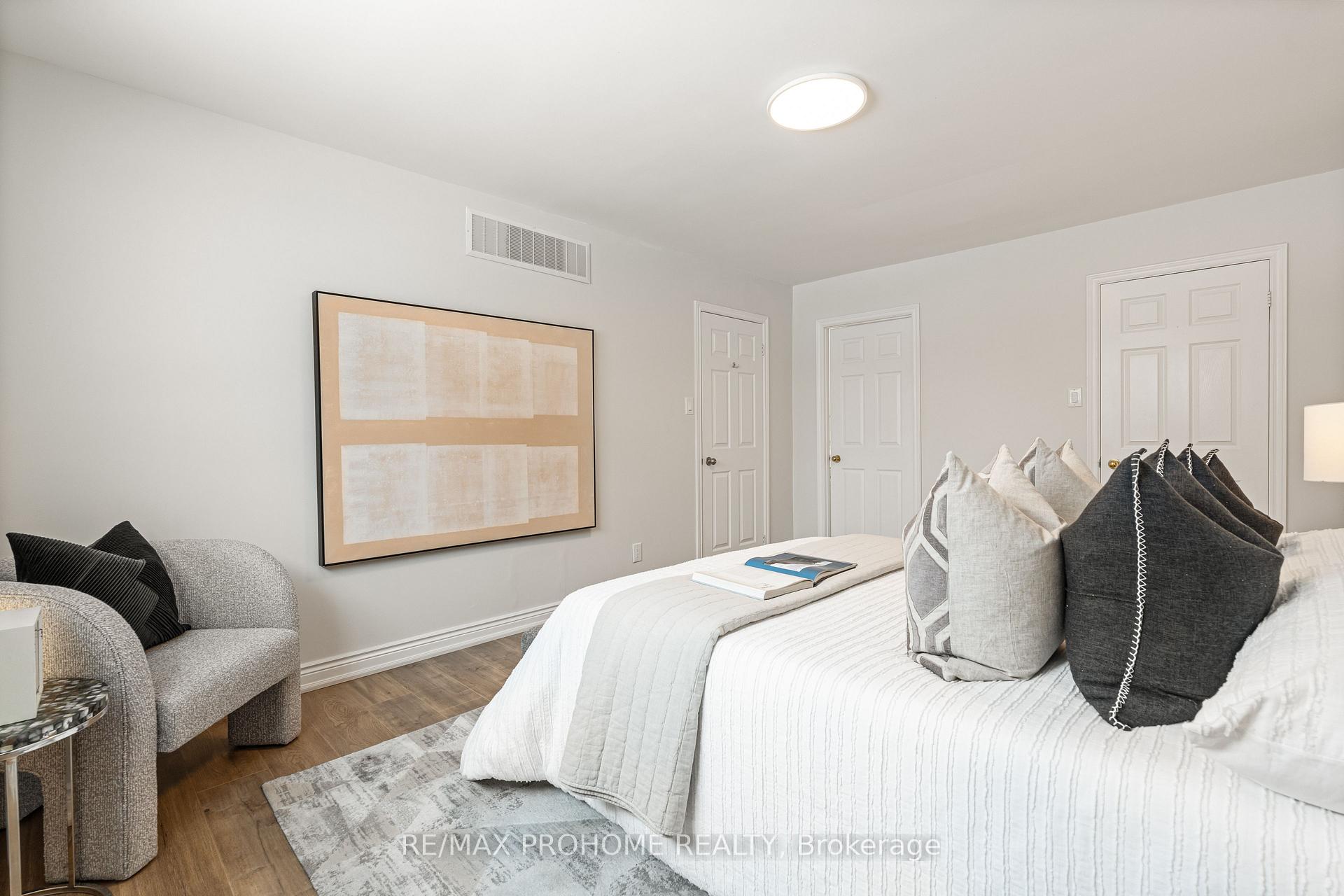 Photo 24 of 7 Shadbolt Court, Markham, Unionville — HOMEH