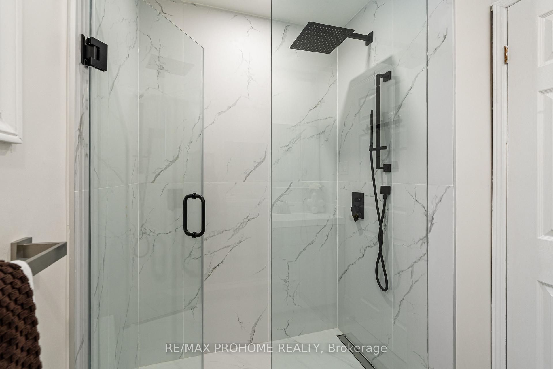Photo 26 of 7 Shadbolt Court, Markham, Unionville — HOMEH