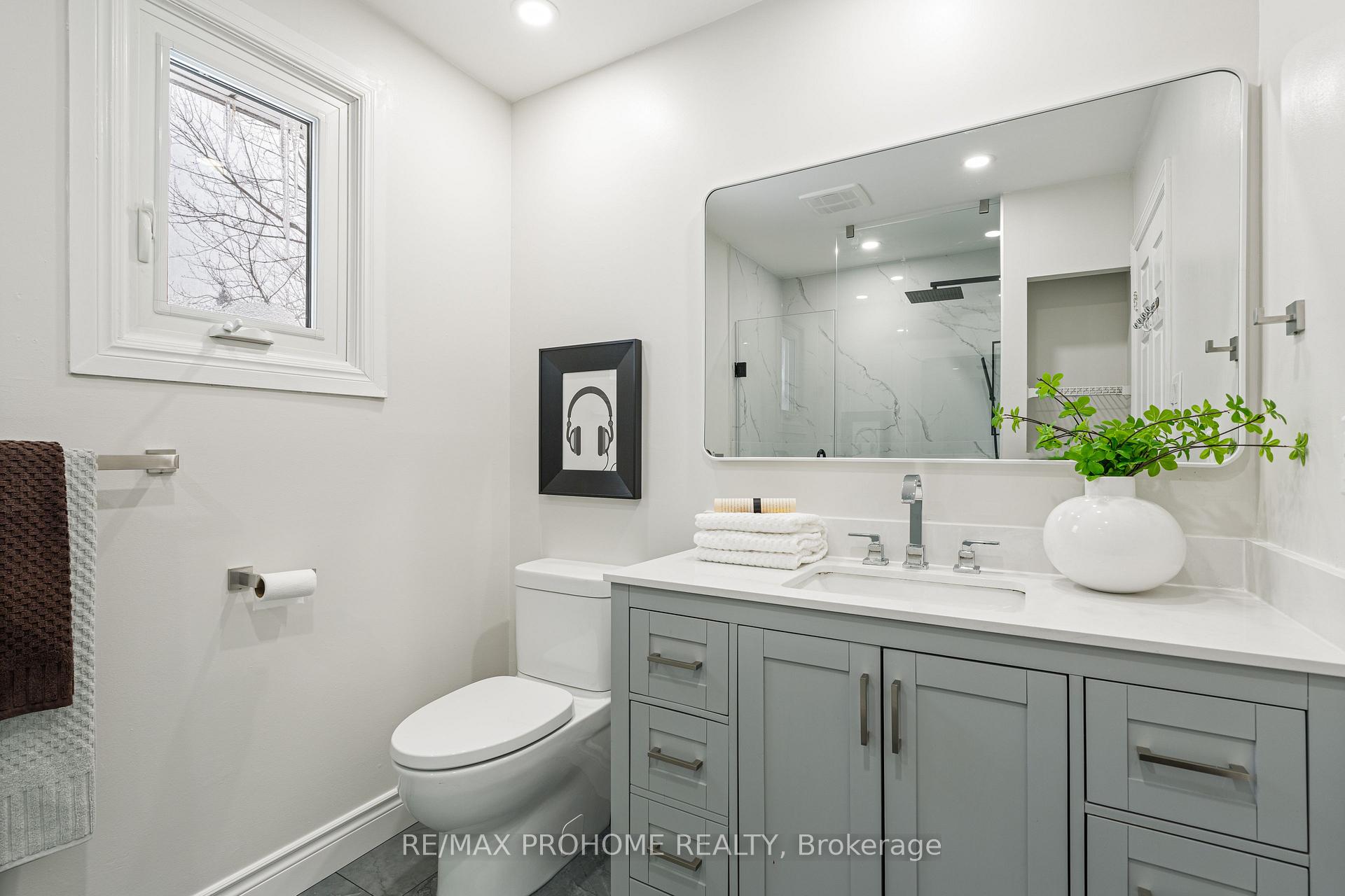 Photo 30 of 7 Shadbolt Court, Markham, Unionville — HOMEH