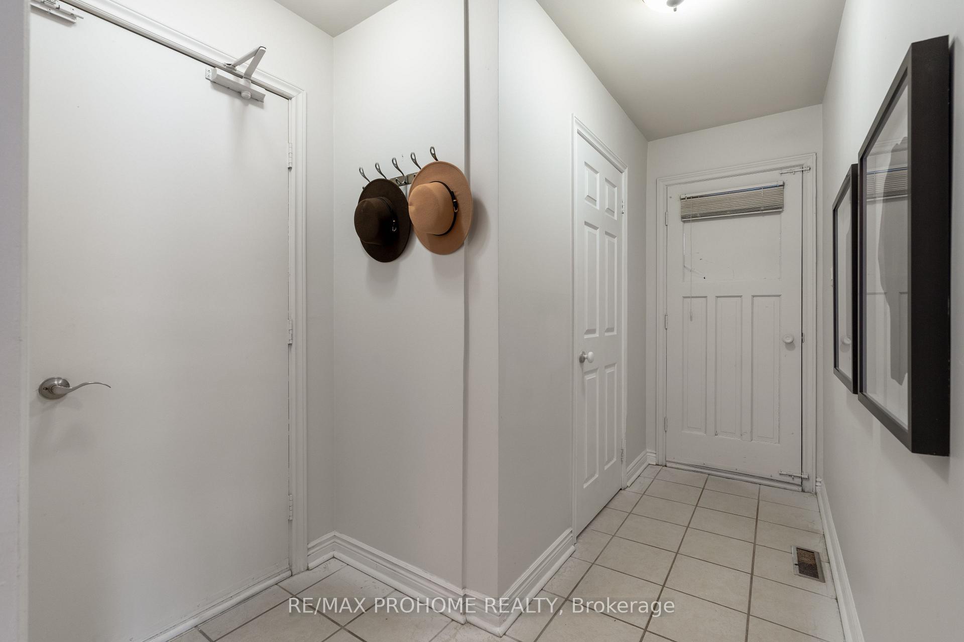 Photo 38 of 7 Shadbolt Court, Markham, Unionville — HOMEH