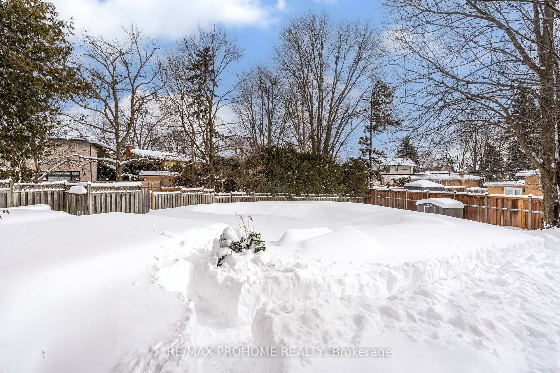 Photo 39 of 7 Shadbolt Court, Markham, Unionville — HOMEH