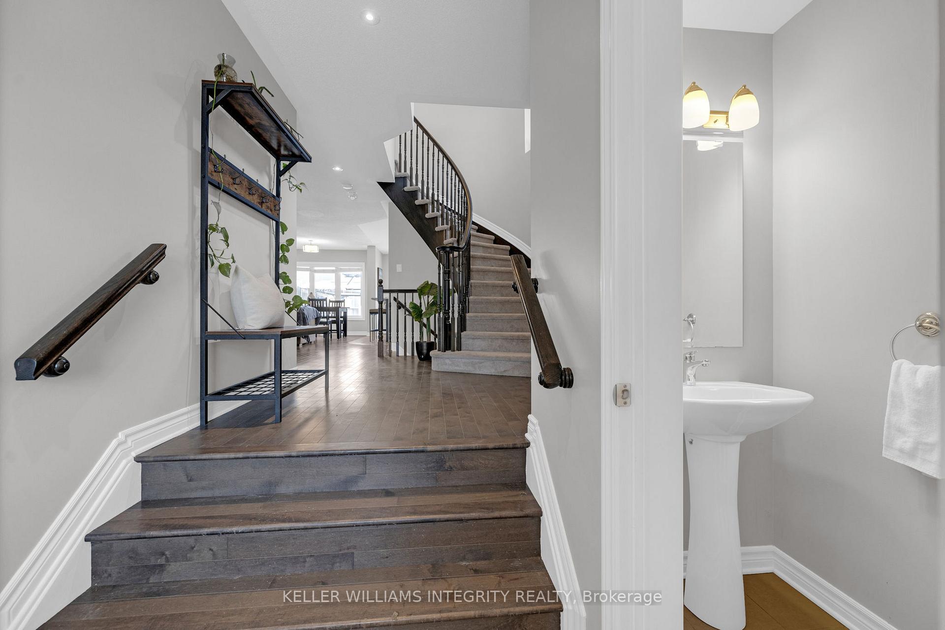 Photo 5 of 550 Paine Avenue, Ottawa, Kanata - Kanata Lakes/Heritage Hills — HOMEH
