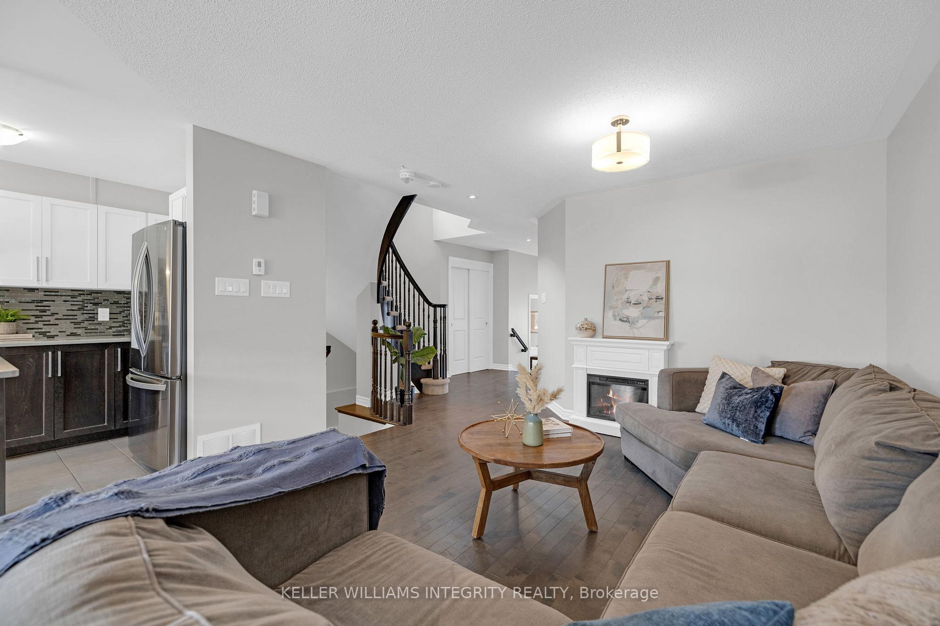 Photo 9 of 550 Paine Avenue, Ottawa, Kanata - Kanata Lakes/Heritage Hills — HOMEH