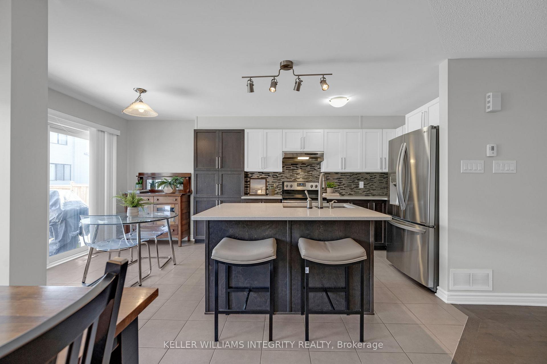 Photo 10 of 550 Paine Avenue, Ottawa, Kanata - Kanata Lakes/Heritage Hills — HOMEH