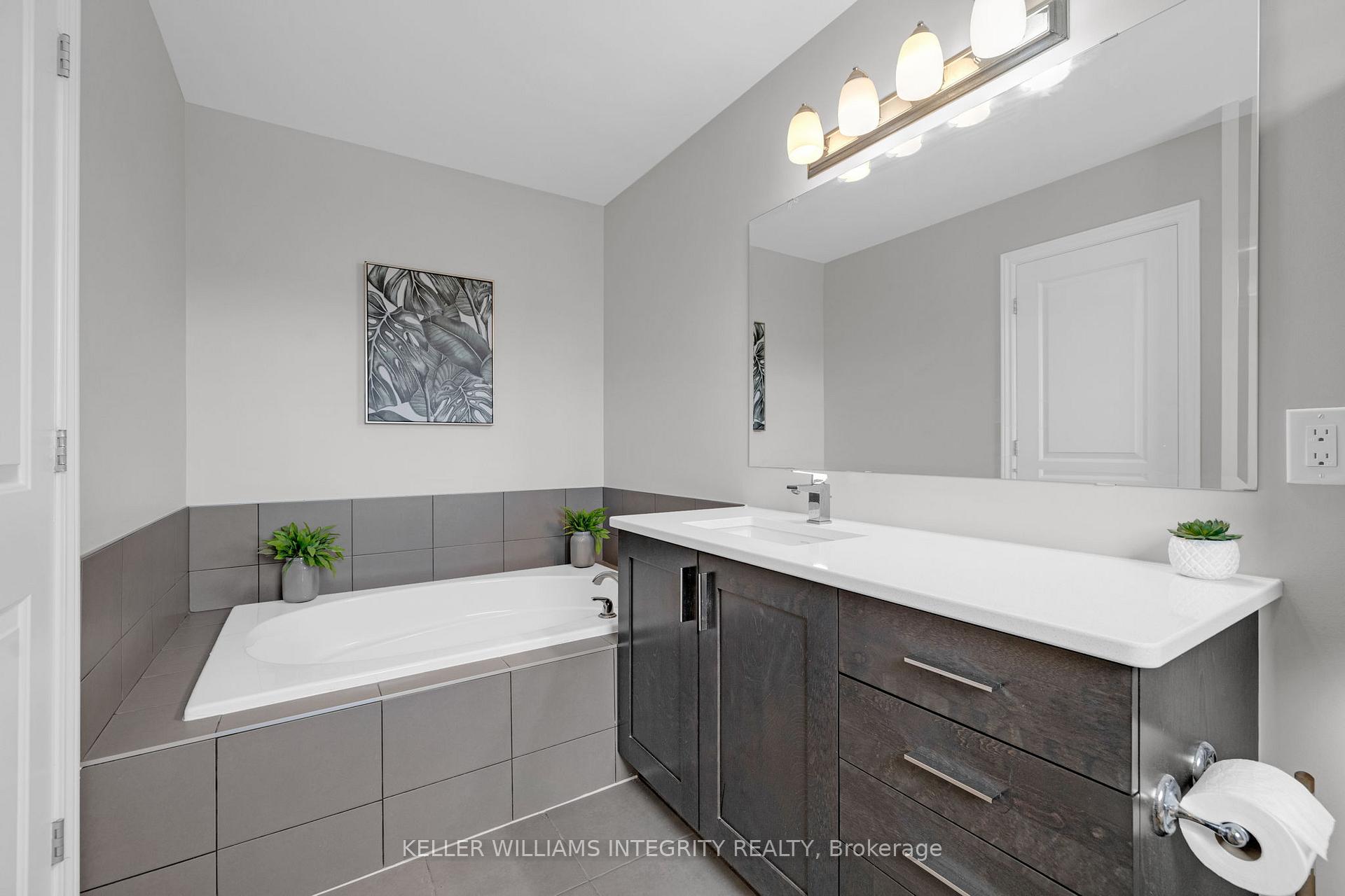 Photo 19 of 550 Paine Avenue, Ottawa, Kanata - Kanata Lakes/Heritage Hills — HOMEH