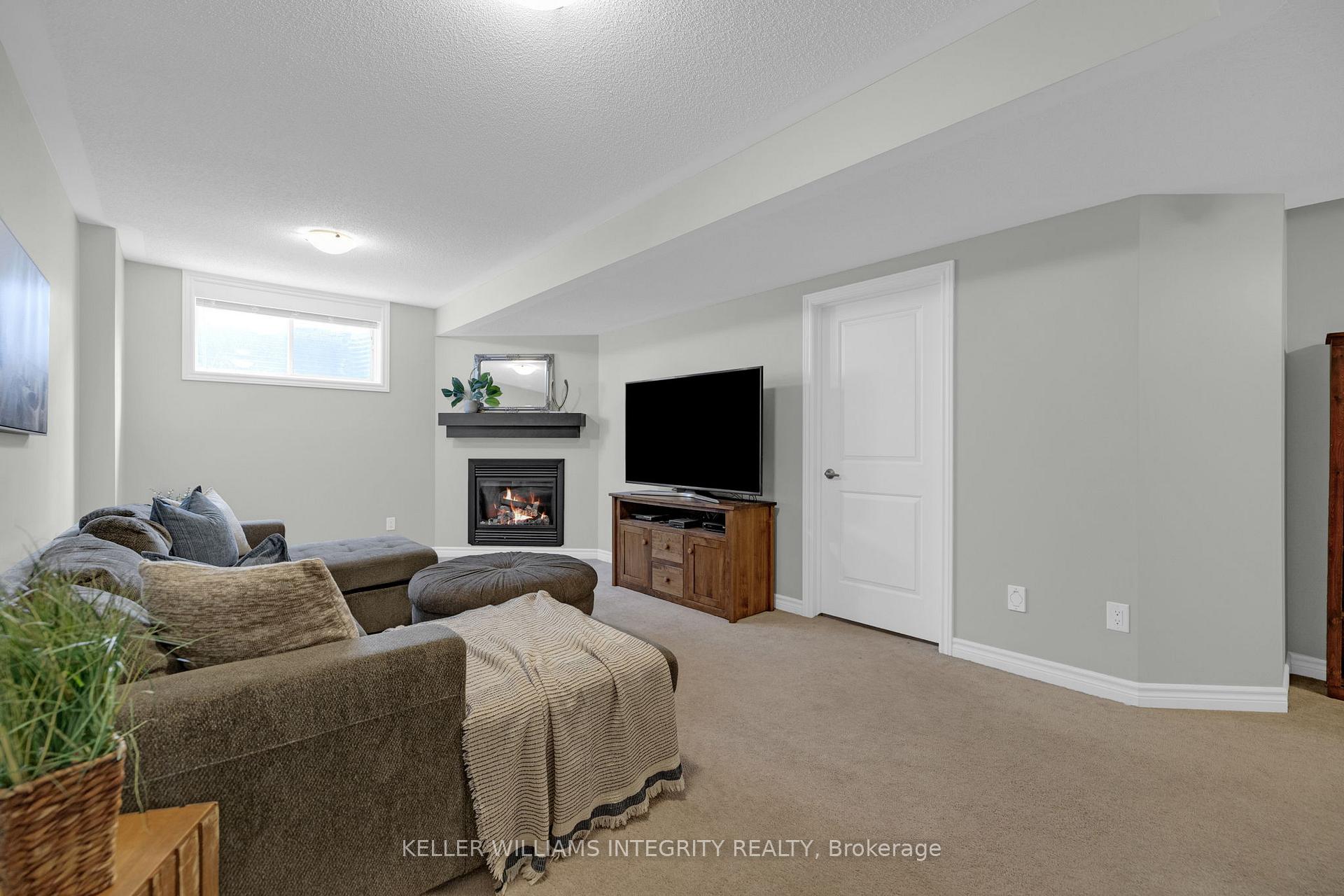 Photo 26 of 550 Paine Avenue, Ottawa, Kanata - Kanata Lakes/Heritage Hills — HOMEH