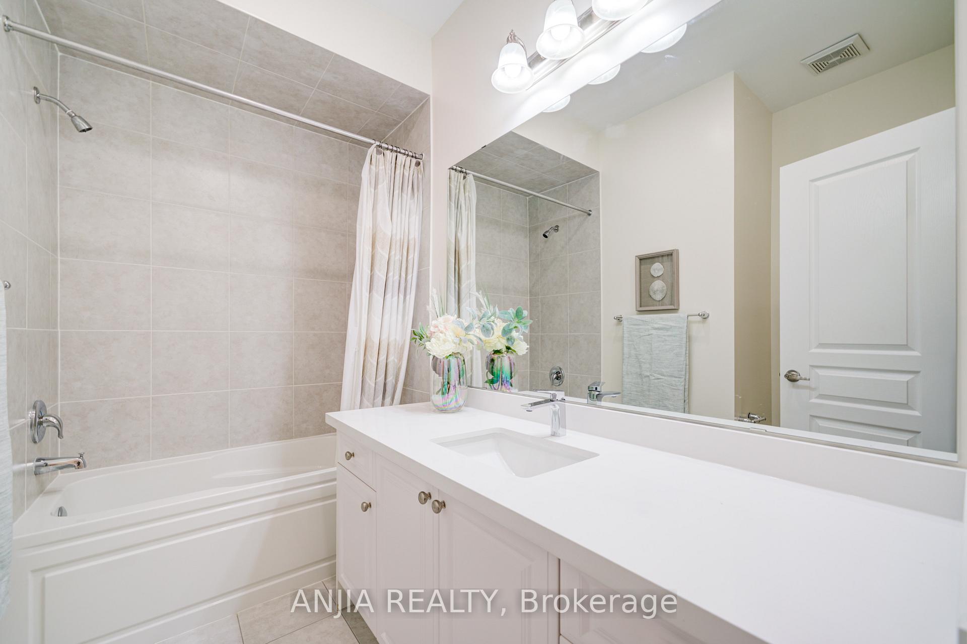Photo 25 of 8 Wagner Drive, Markham, Berczy — HOMEH