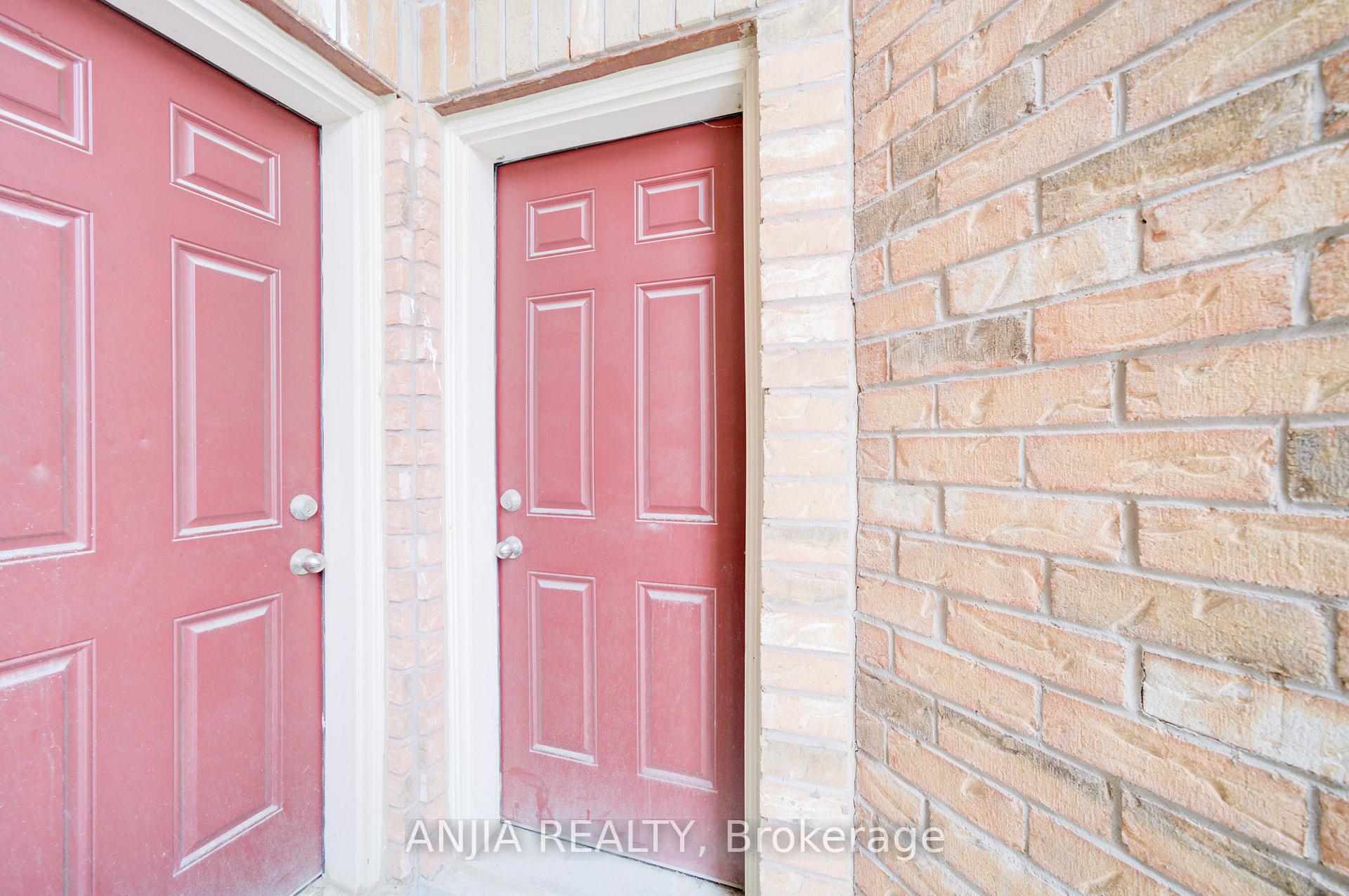 Photo 39 of 8 Wagner Drive, Markham, Berczy — HOMEH