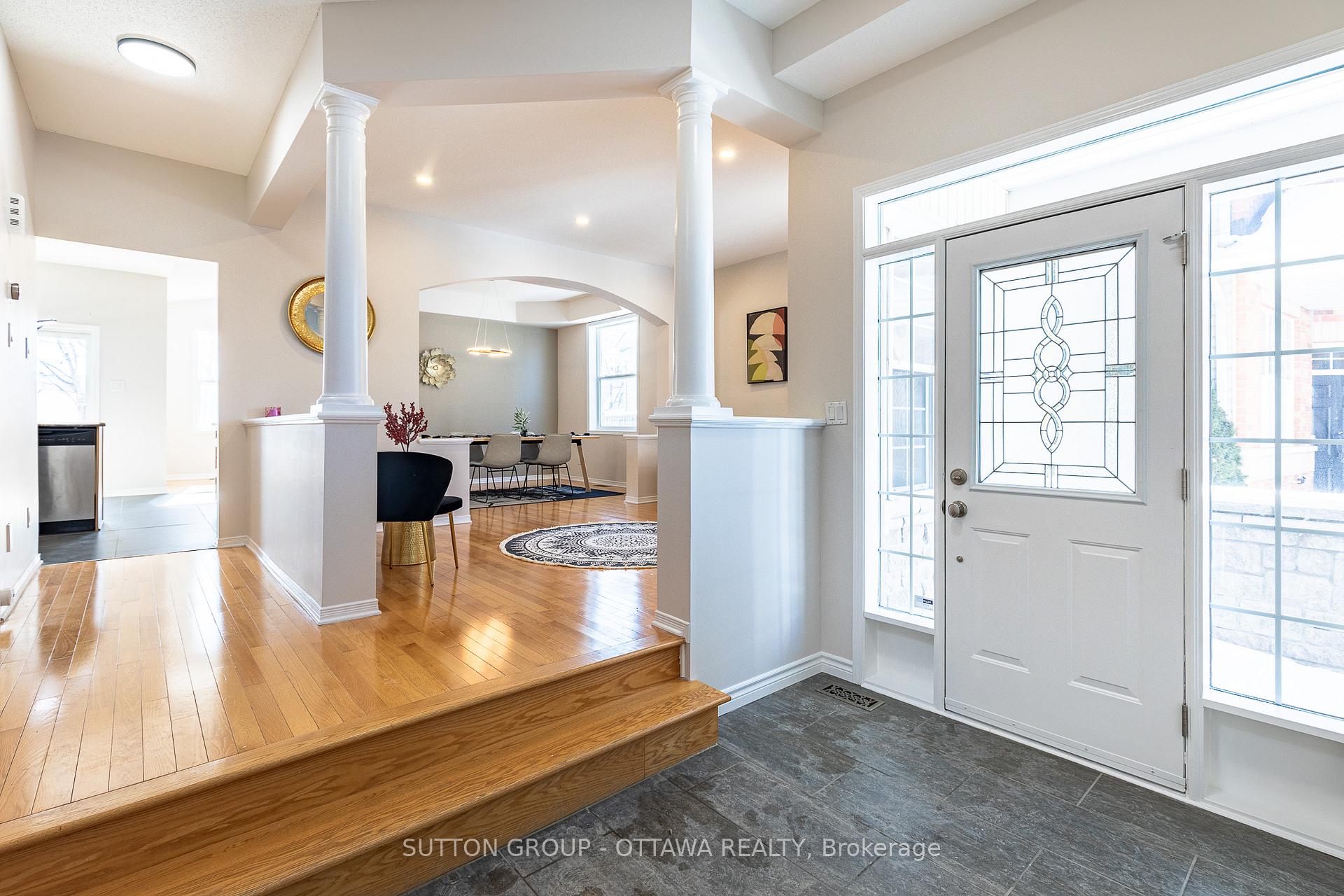 Photo 5 of 170 Insmill Crescent, Ottawa, Kanata - Kanata Lakes/Heritage Hills — HOMEH