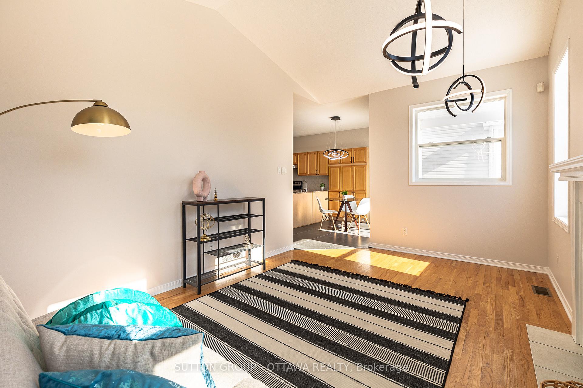 Photo 17 of 170 Insmill Crescent, Ottawa, Kanata - Kanata Lakes/Heritage Hills — HOMEH
