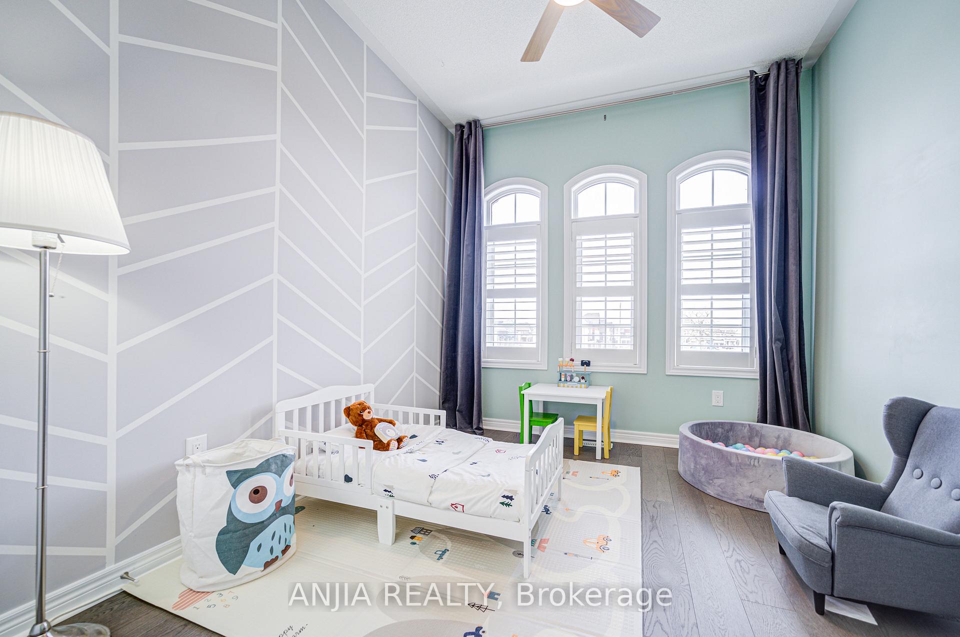 Photo 34 of 34 Frederick Stamm Crescent, Markham, Berczy — HOMEH