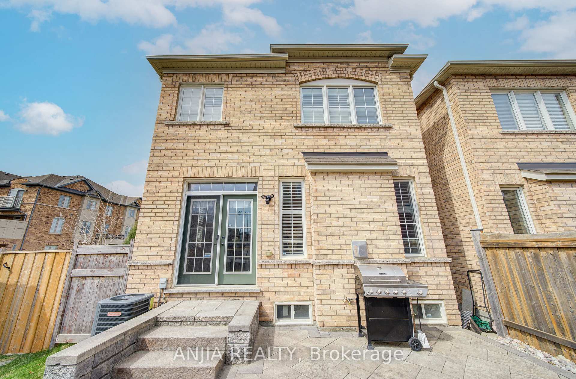 Photo 49 of 34 Frederick Stamm Crescent, Markham, Berczy — HOMEH