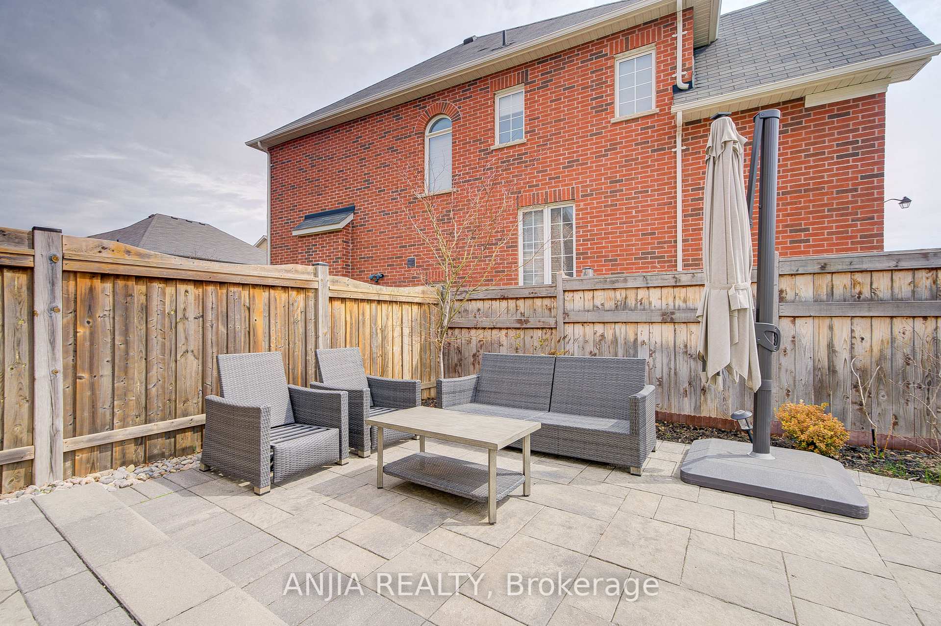 Photo 50 of 34 Frederick Stamm Crescent, Markham, Berczy — HOMEH