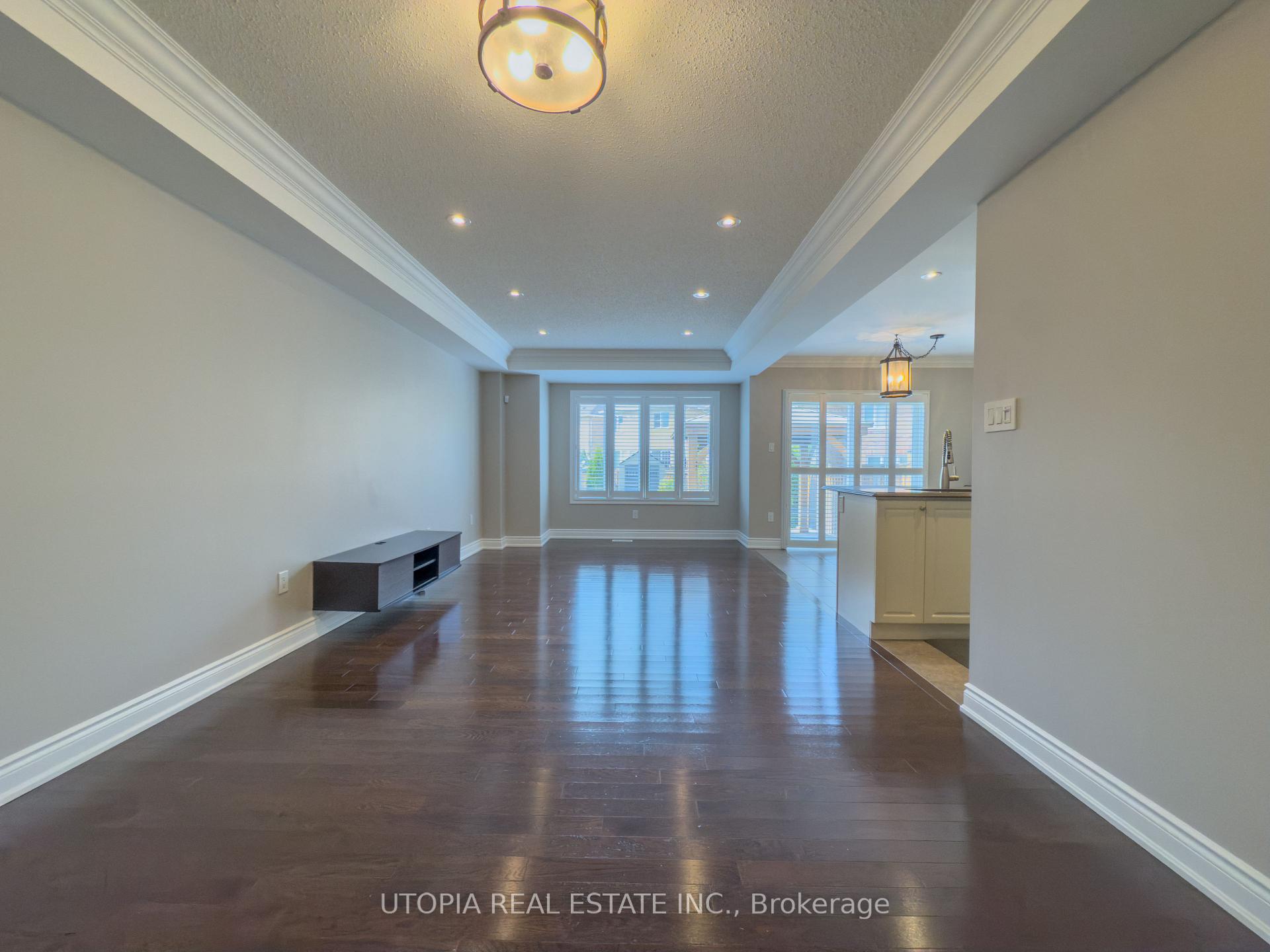 Photo 8 of 259 Mortimer Crescent, Milton, Harrison — HOMEH