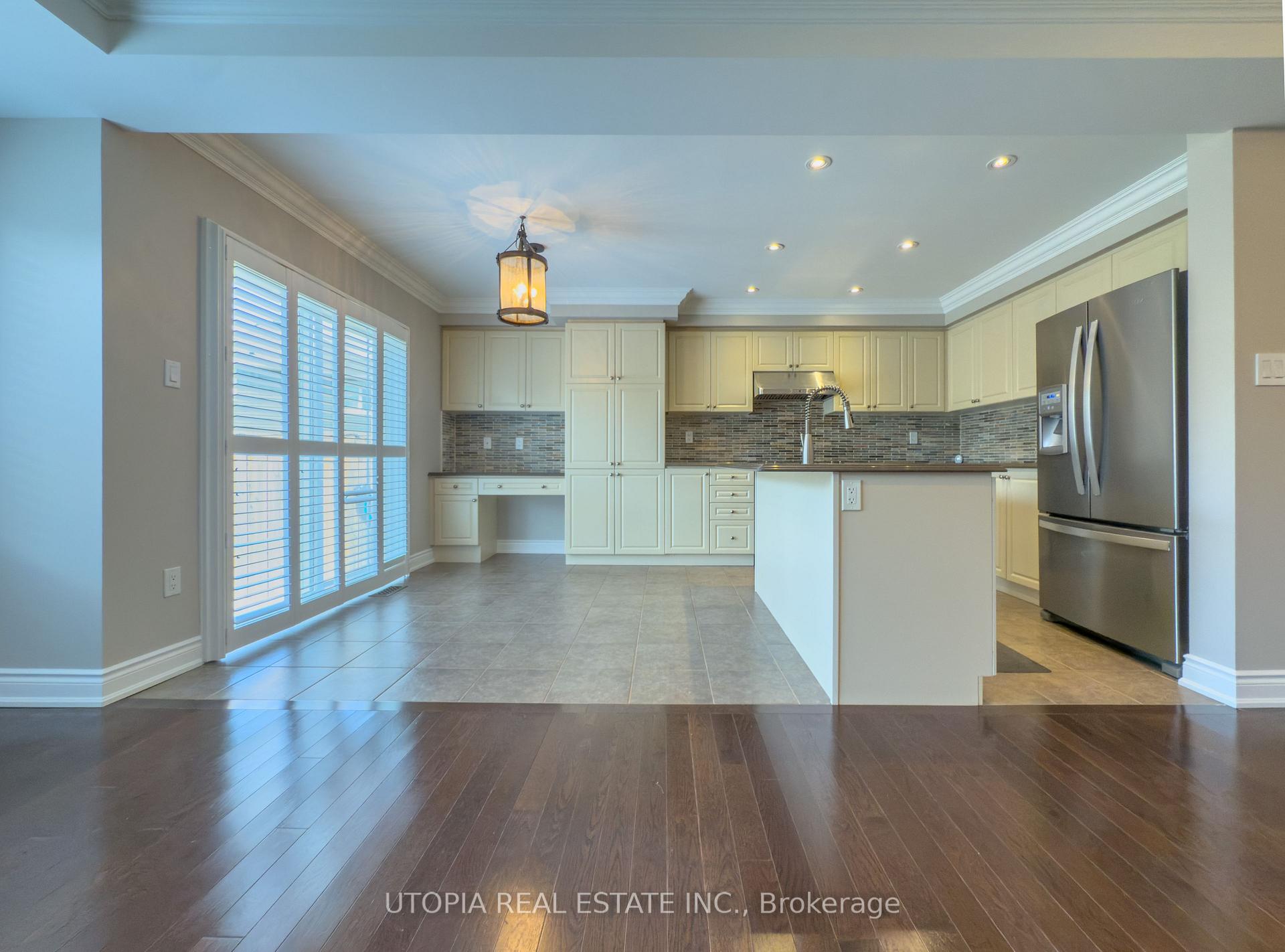 Photo 12 of 259 Mortimer Crescent, Milton, Harrison — HOMEH