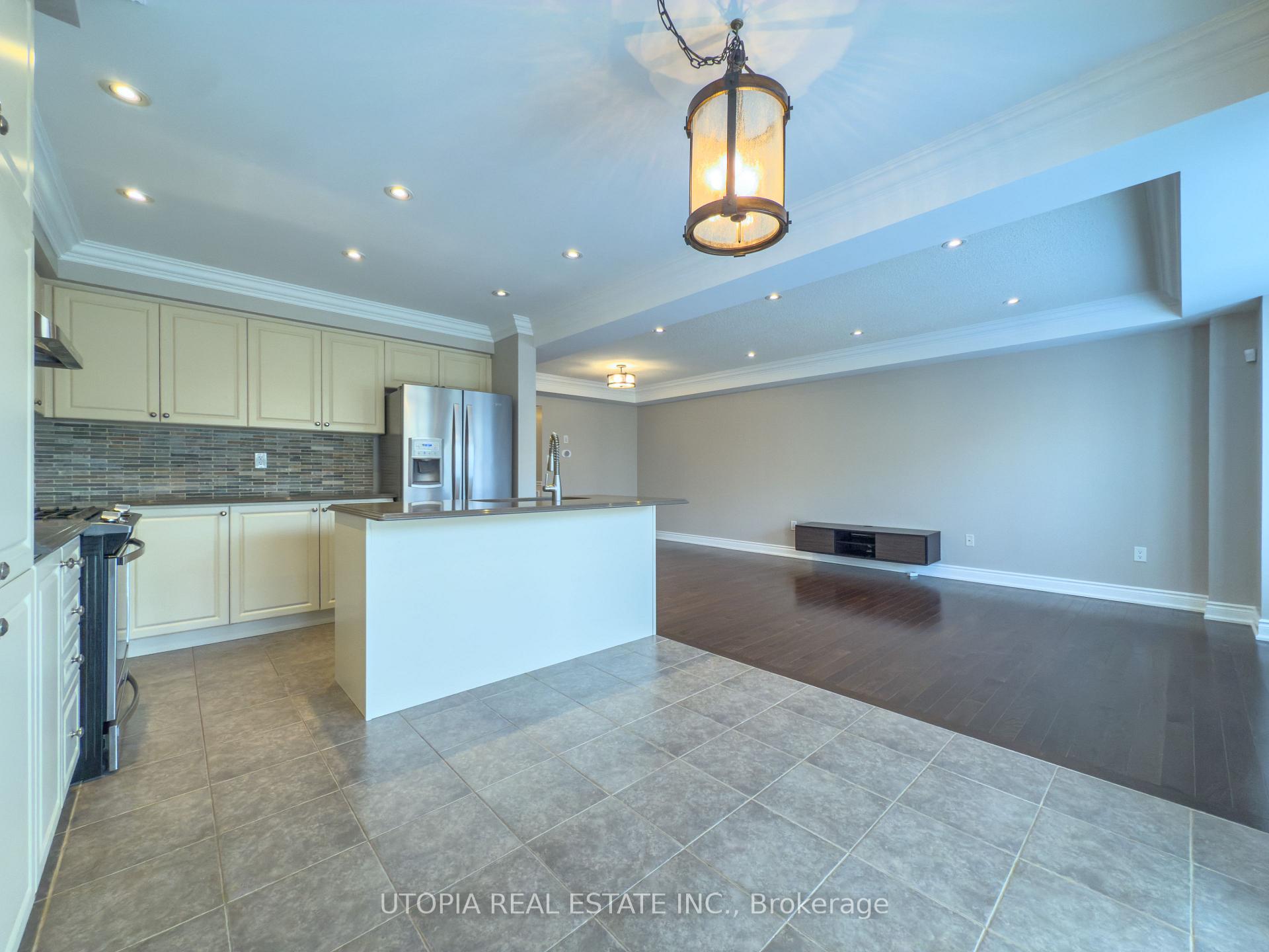 Photo 14 of 259 Mortimer Crescent, Milton, Harrison — HOMEH