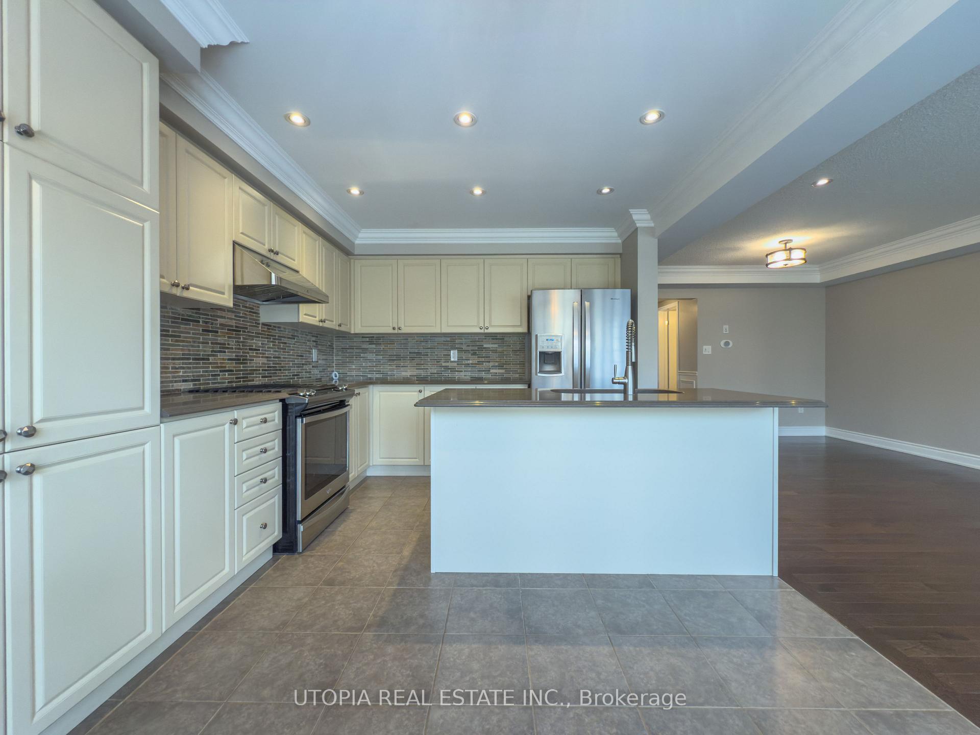 Photo 20 of 259 Mortimer Crescent, Milton, Harrison — HOMEH