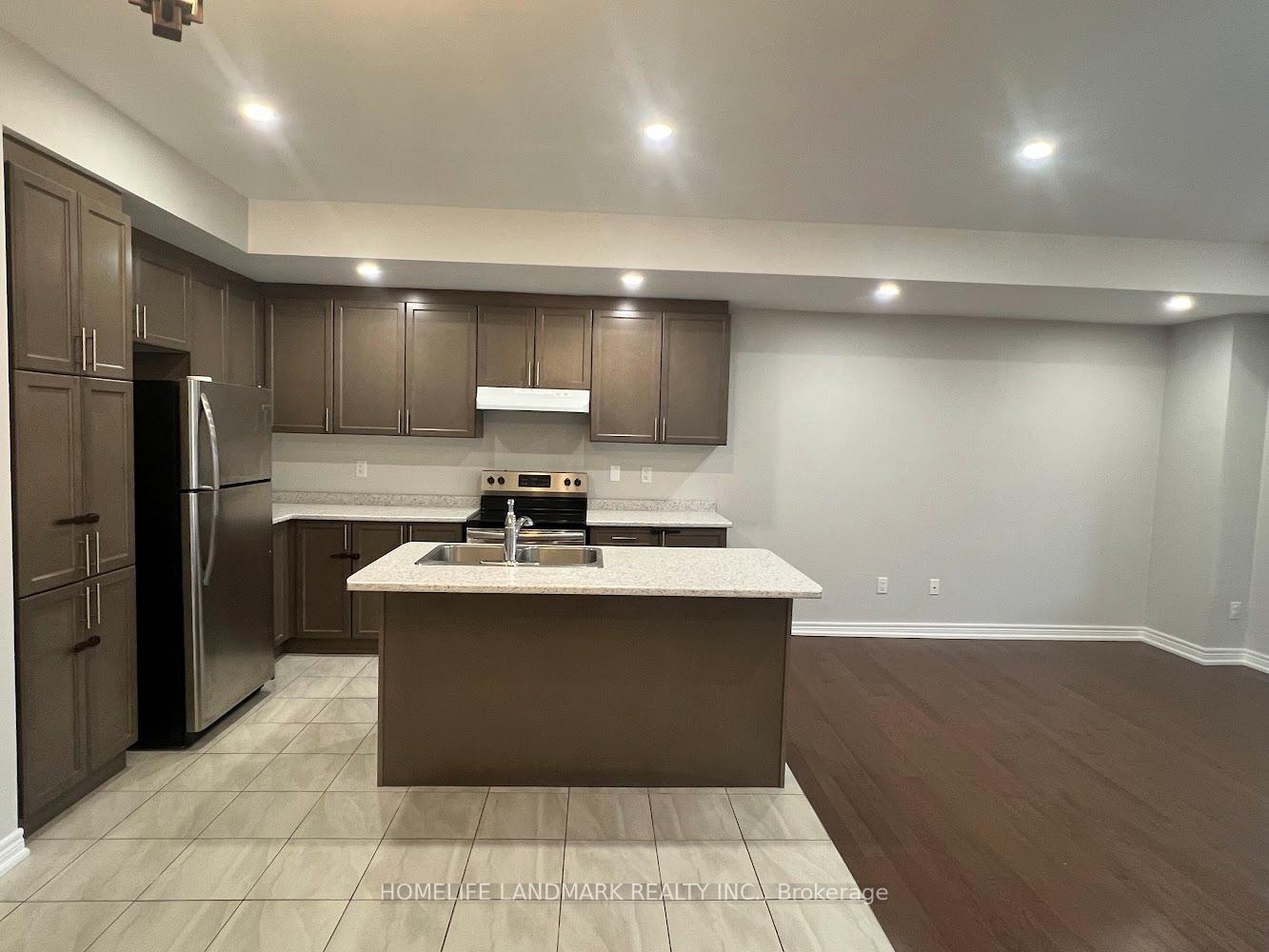 Photo 8 of Unit 10, 5 Villa Ada Drive, Markham, Box Grove — HOMEH