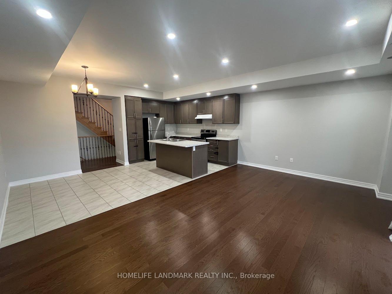 Photo 12 of Unit 10, 5 Villa Ada Drive, Markham, Box Grove — HOMEH