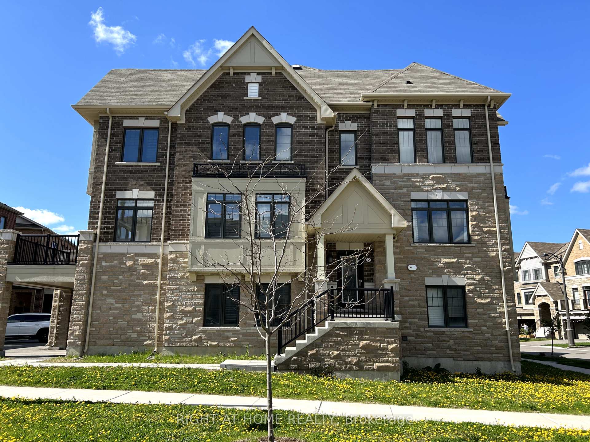 Front of 2 Isabella Peach Drive