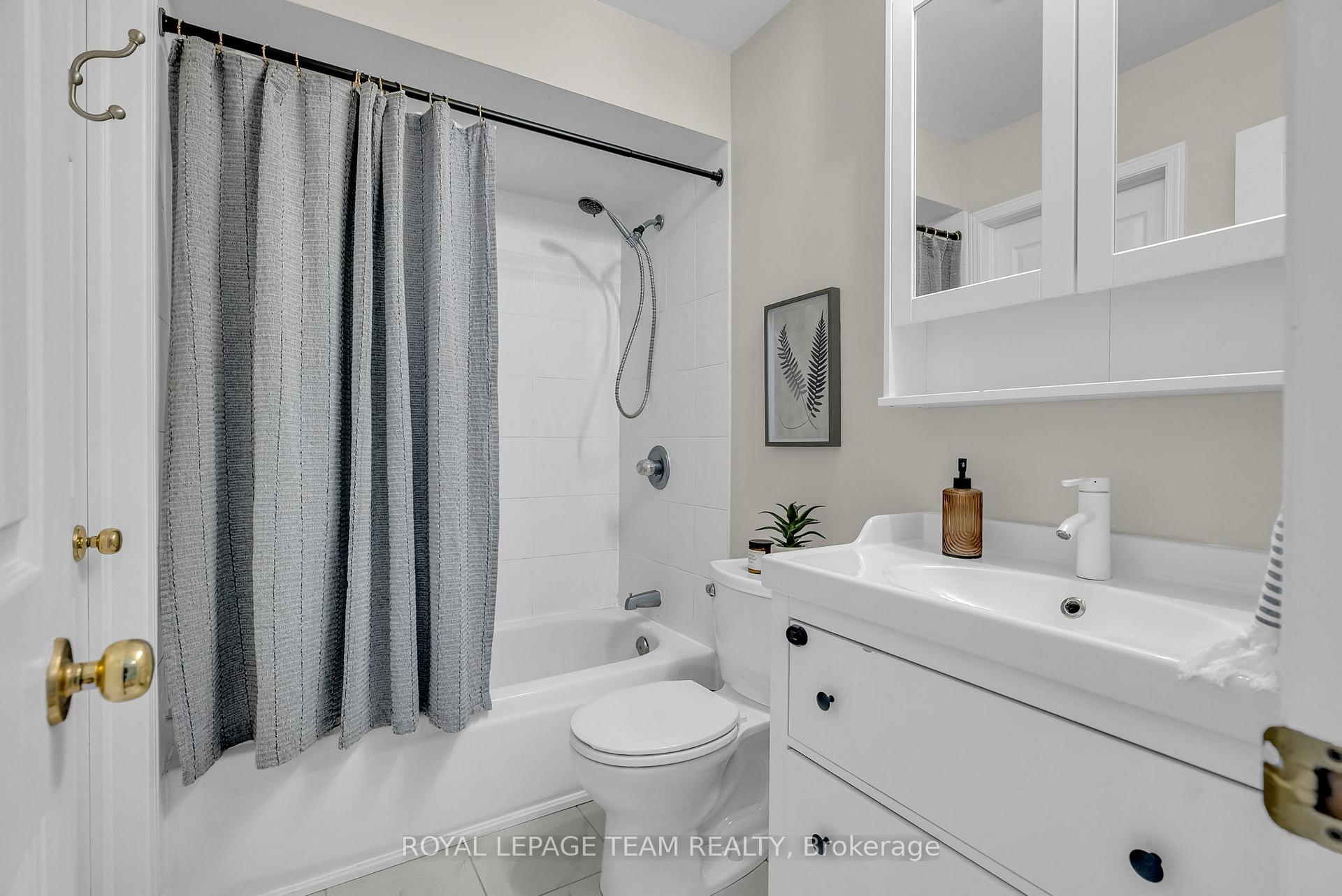 Photo 22 of 13 Cohen Avenue, Ottawa, Kanata - Katimavik — HOMEH