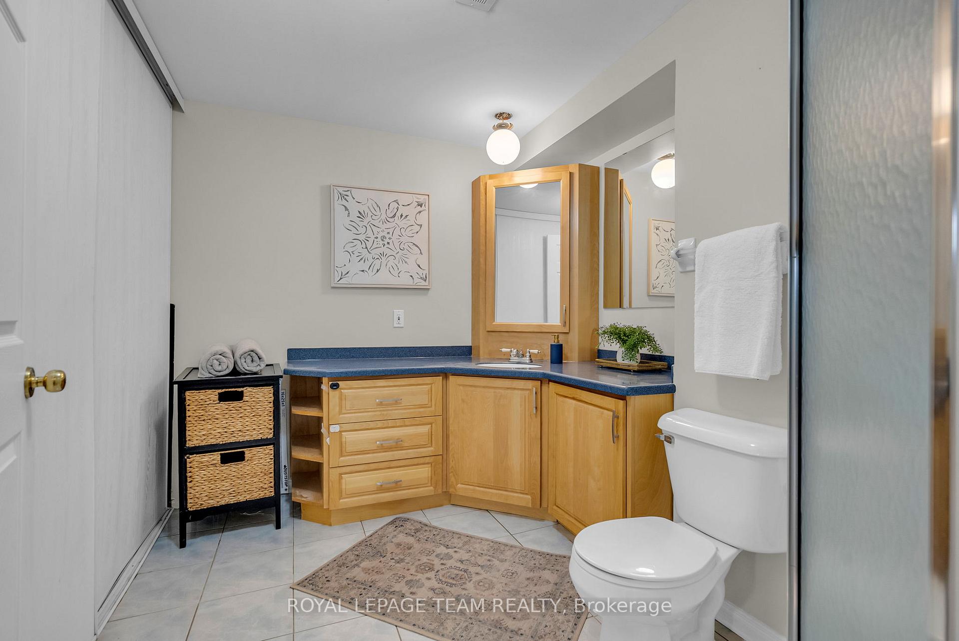 Photo 31 of 13 Cohen Avenue, Ottawa, Kanata - Katimavik — HOMEH