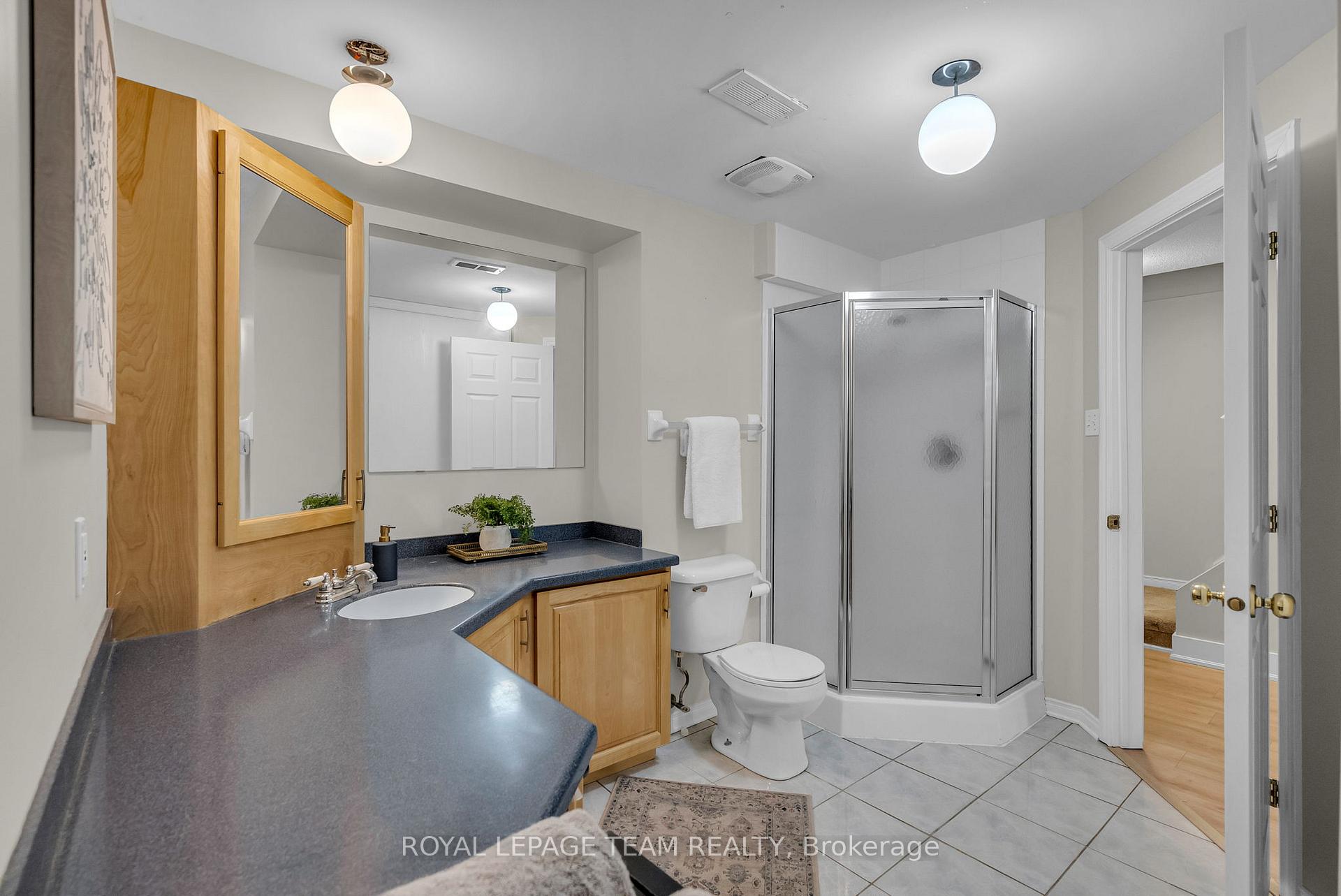 Photo 32 of 13 Cohen Avenue, Ottawa, Kanata - Katimavik — HOMEH