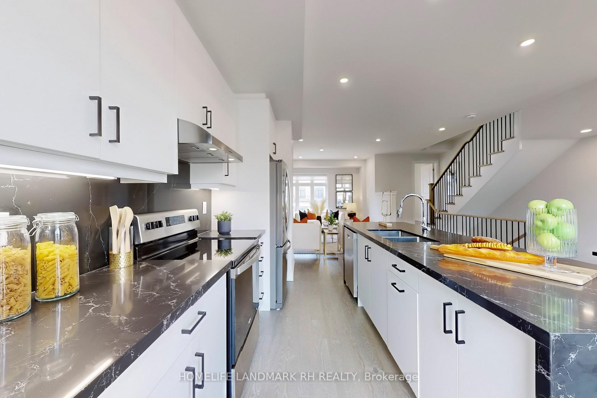 Photo 10 of 9 Guardhouse Crescent, Markham, Angus Glen — HOMEH