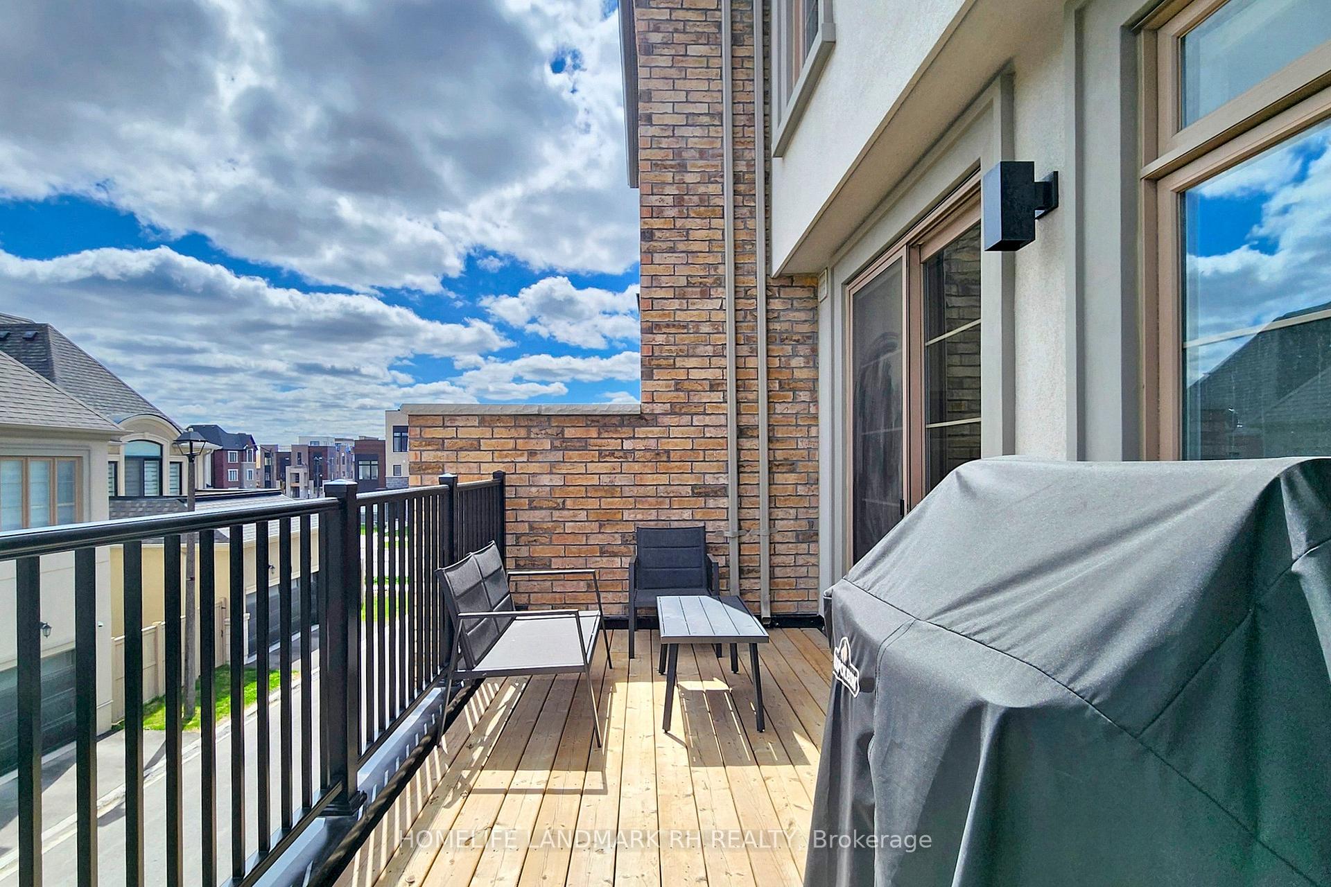 Photo 15 of 9 Guardhouse Crescent, Markham, Angus Glen — HOMEH