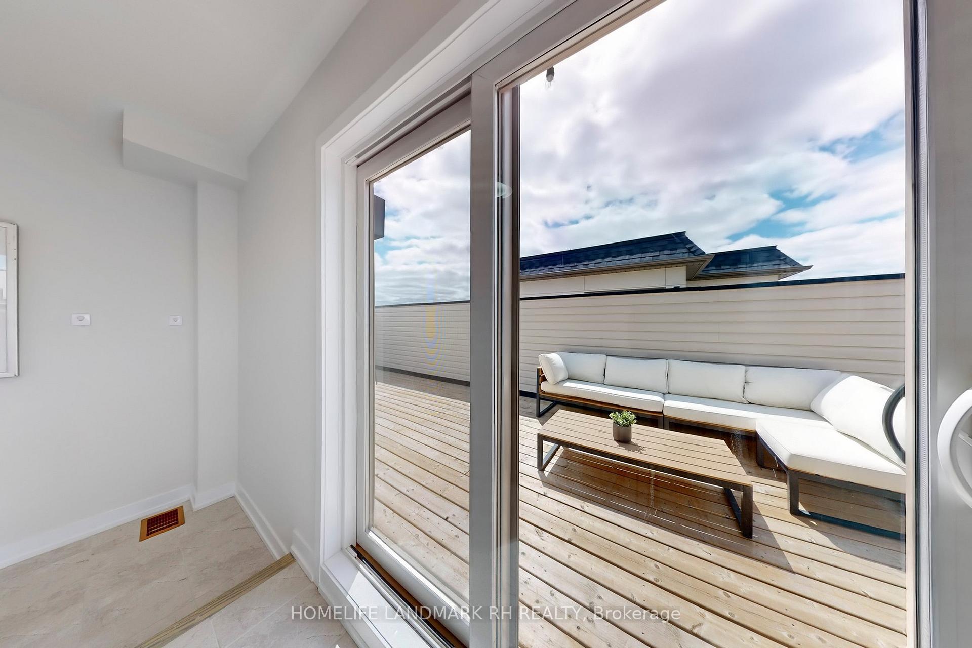 Photo 31 of 9 Guardhouse Crescent, Markham, Angus Glen — HOMEH