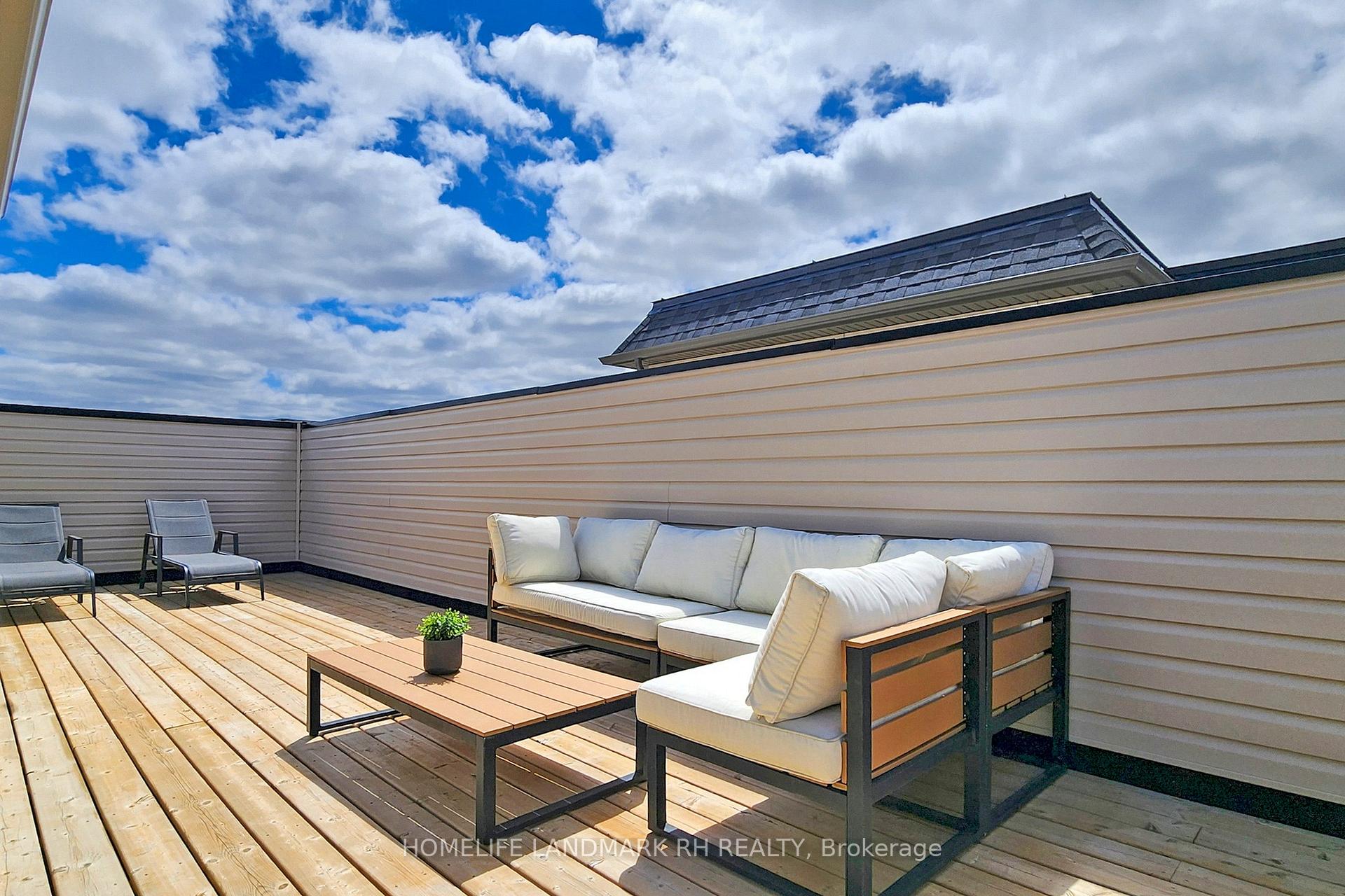 Photo 33 of 9 Guardhouse Crescent, Markham, Angus Glen — HOMEH