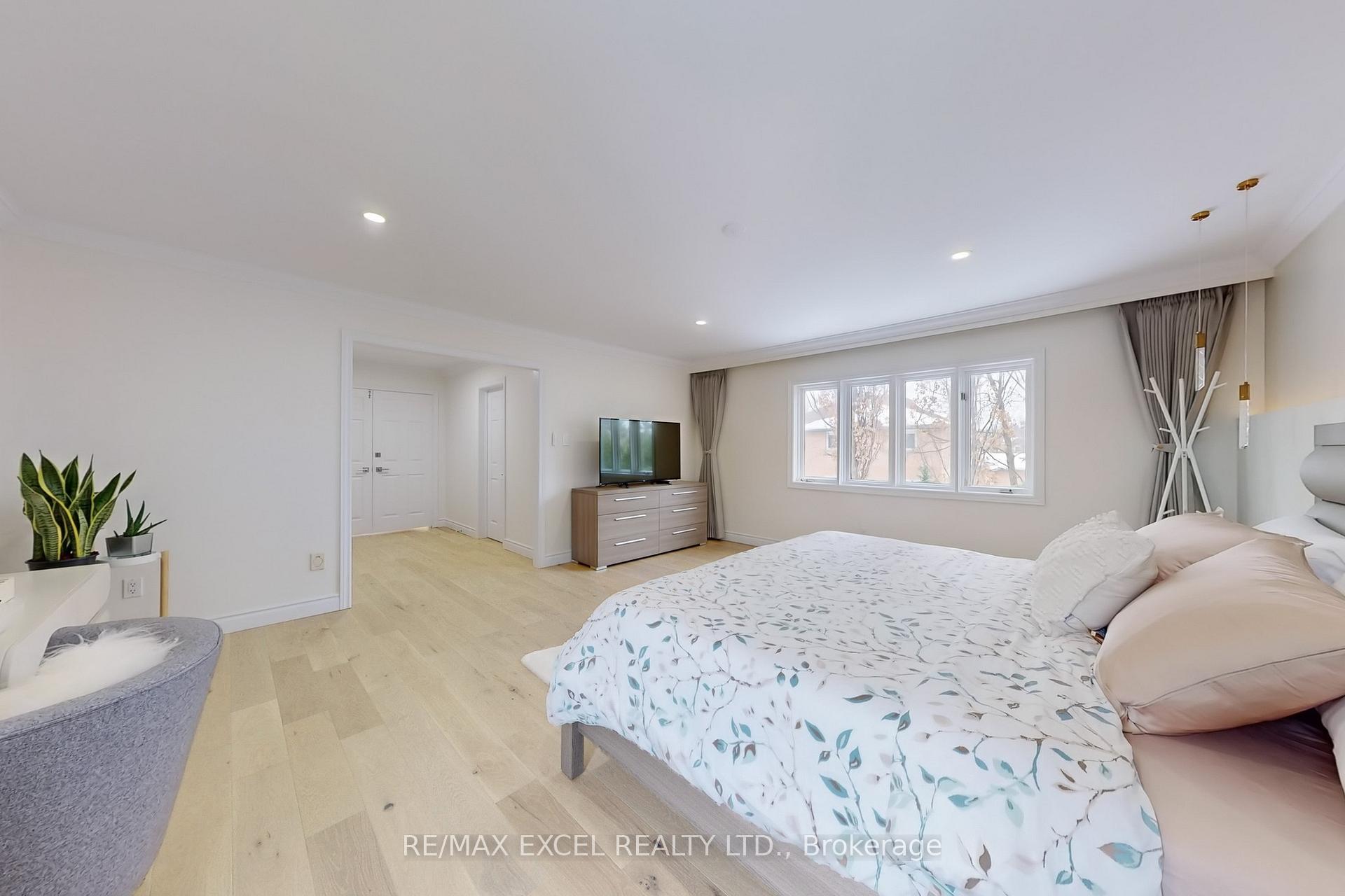 Photo 25 of 12 Moses Crescent, Markham, Cachet — HOMEH