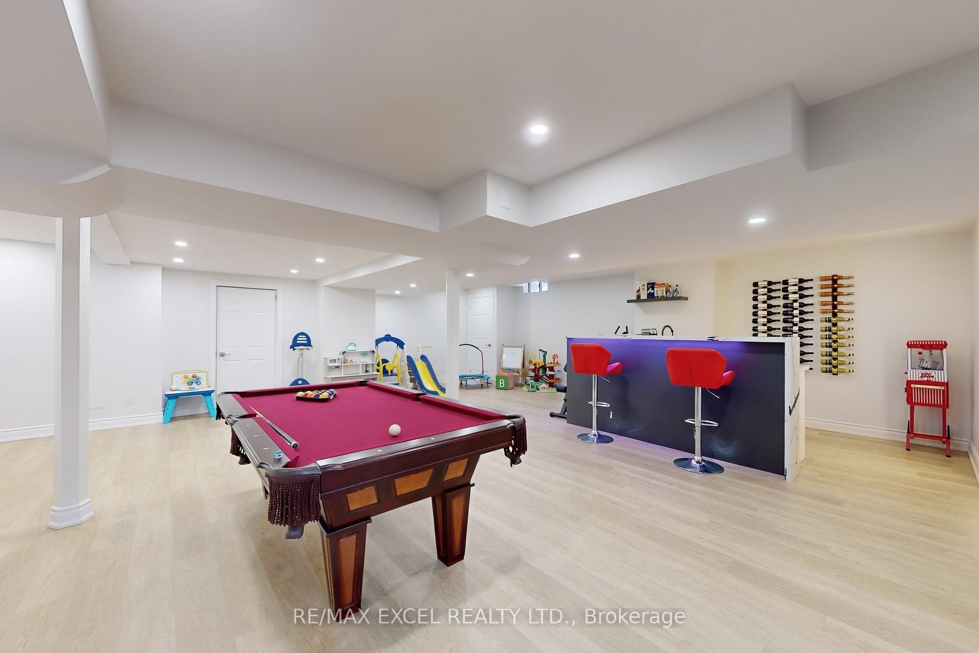 Photo 37 of 12 Moses Crescent, Markham, Cachet — HOMEH