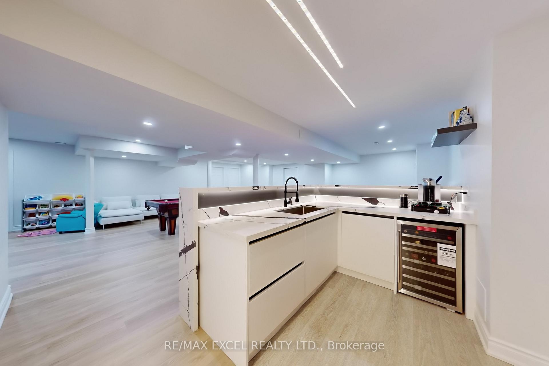 Photo 39 of 12 Moses Crescent, Markham, Cachet — HOMEH