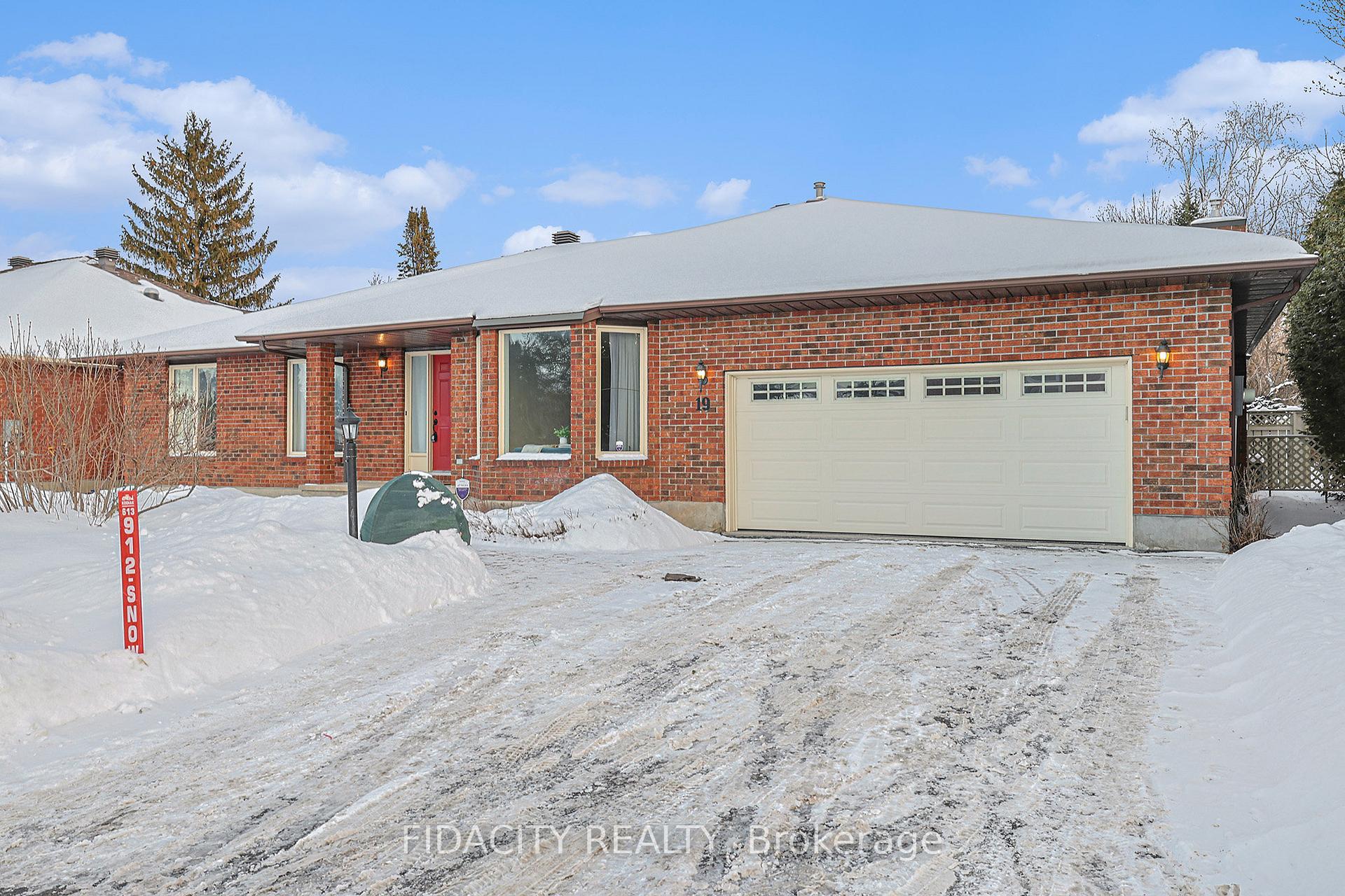 Photo 2 of 19 Maple Grove Road, Ottawa, Kanata - Katimavik — HOMEH