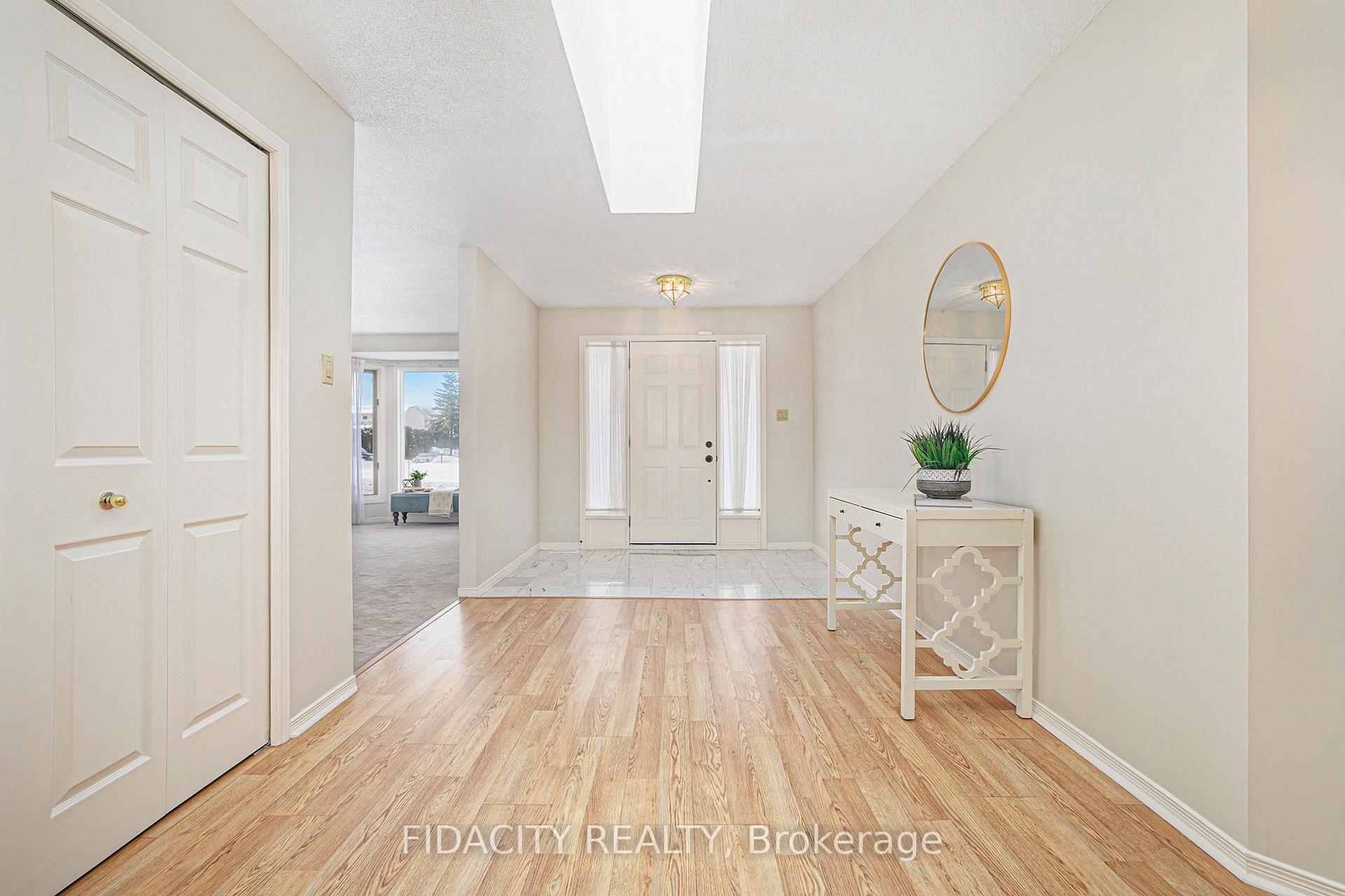 Photo 3 of 19 Maple Grove Road, Ottawa, Kanata - Katimavik — HOMEH