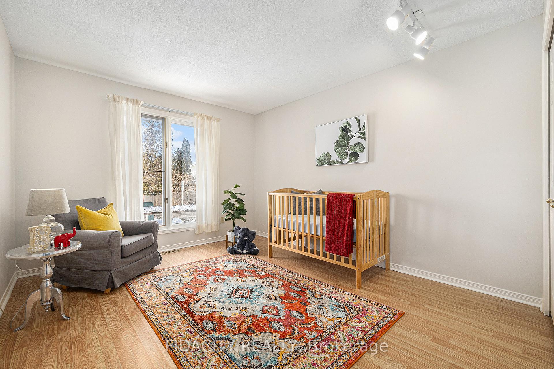 Photo 14 of 19 Maple Grove Road, Ottawa, Kanata - Katimavik — HOMEH
